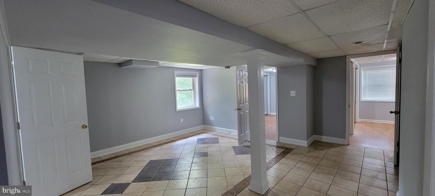 6707 JEROME ST, SPRINGFIELD, Virginia 22150, 6 Bedrooms Bedrooms, ,3 BathroomsBathrooms,Residential,For sale,6707 JEROME ST,VAFX2239516 MLS # VAFX2239516