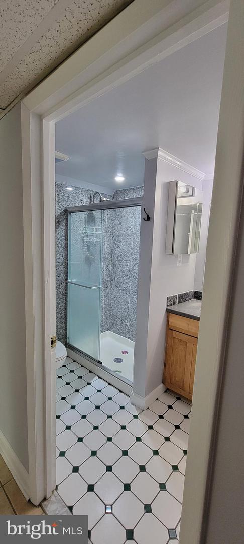 6707 JEROME ST, SPRINGFIELD, Virginia 22150, 6 Bedrooms Bedrooms, ,3 BathroomsBathrooms,Residential,For sale,6707 JEROME ST,VAFX2239516 MLS # VAFX2239516