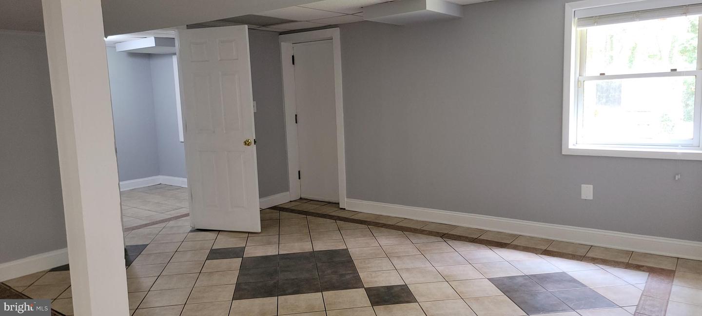 6707 JEROME ST, SPRINGFIELD, Virginia 22150, 6 Bedrooms Bedrooms, ,3 BathroomsBathrooms,Residential,For sale,6707 JEROME ST,VAFX2239516 MLS # VAFX2239516