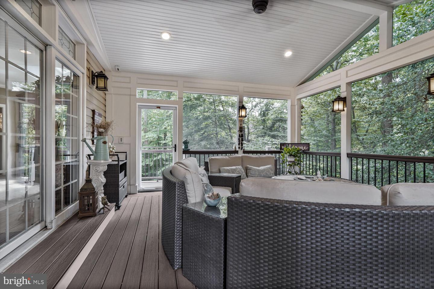 9211 BEXLEYWOOD CT, FAIRFAX STATION, Virginia 22039, 5 Bedrooms Bedrooms, ,4 BathroomsBathrooms,Residential,For sale,9211 BEXLEYWOOD CT,VAFX2243692 MLS # VAFX2243692
