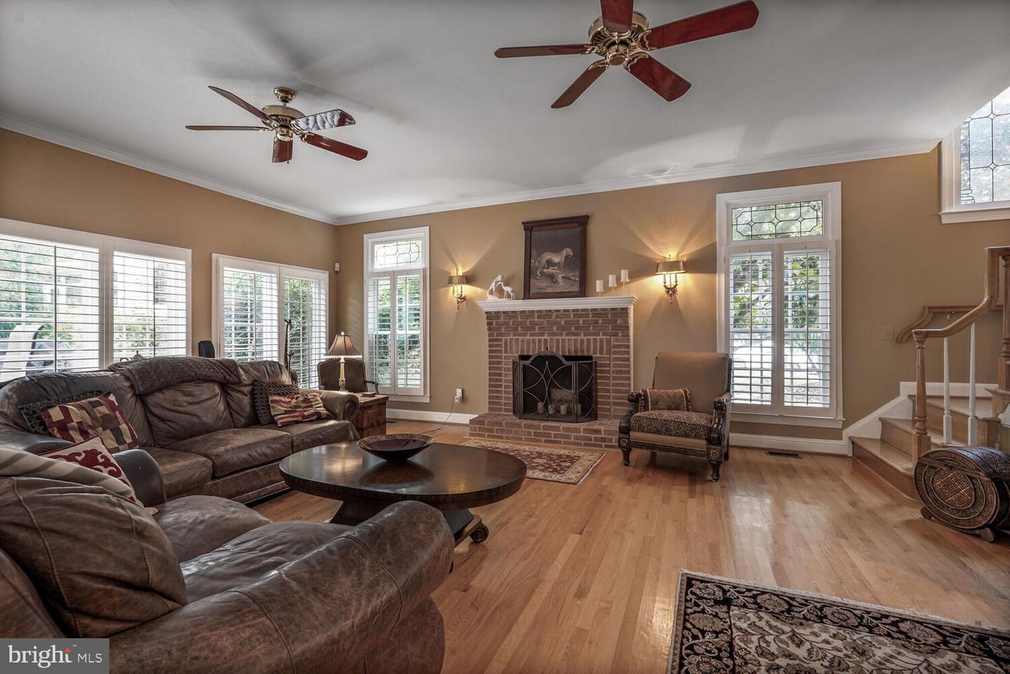 9211 BEXLEYWOOD CT, FAIRFAX STATION, Virginia 22039, 5 Bedrooms Bedrooms, ,4 BathroomsBathrooms,Residential,For sale,9211 BEXLEYWOOD CT,VAFX2243692 MLS # VAFX2243692