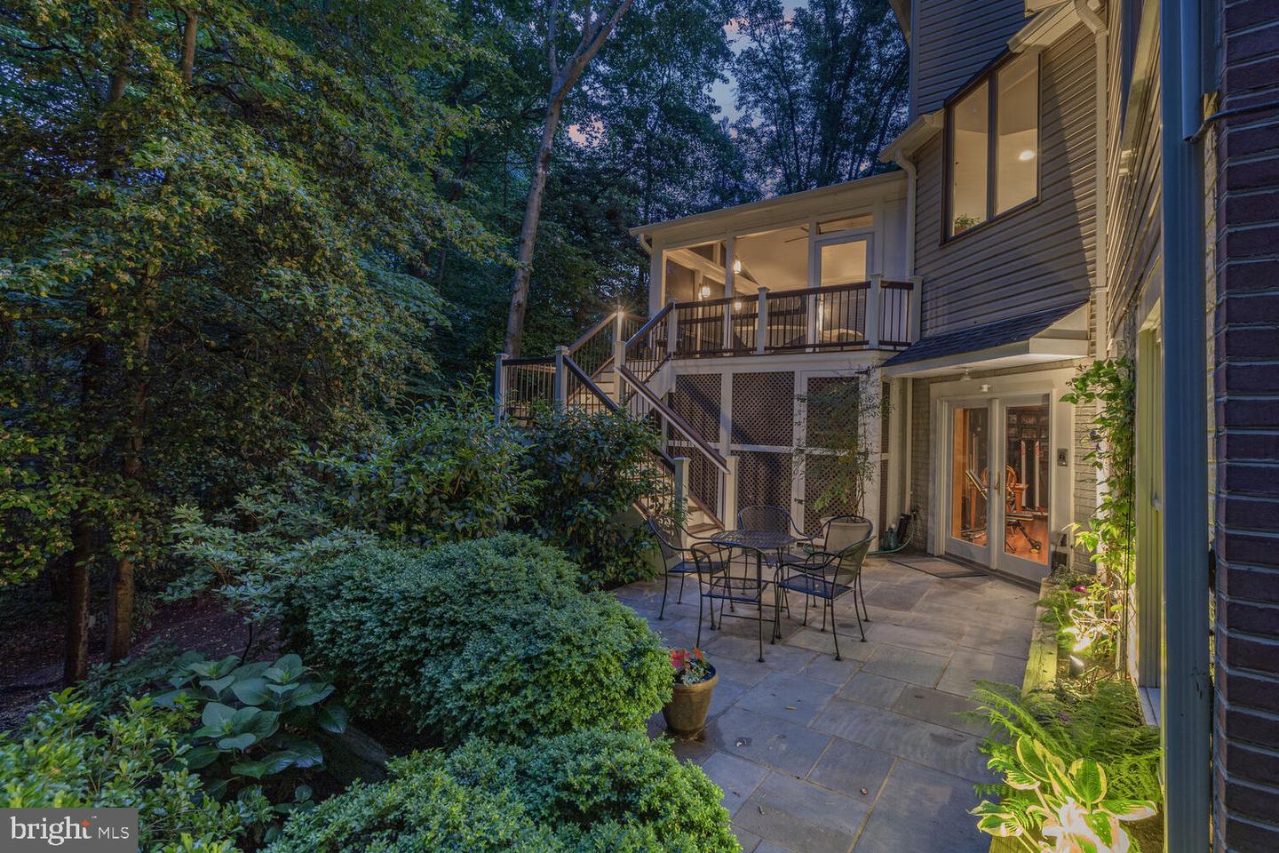 9211 BEXLEYWOOD CT, FAIRFAX STATION, Virginia 22039, 5 Bedrooms Bedrooms, ,4 BathroomsBathrooms,Residential,For sale,9211 BEXLEYWOOD CT,VAFX2243692 MLS # VAFX2243692