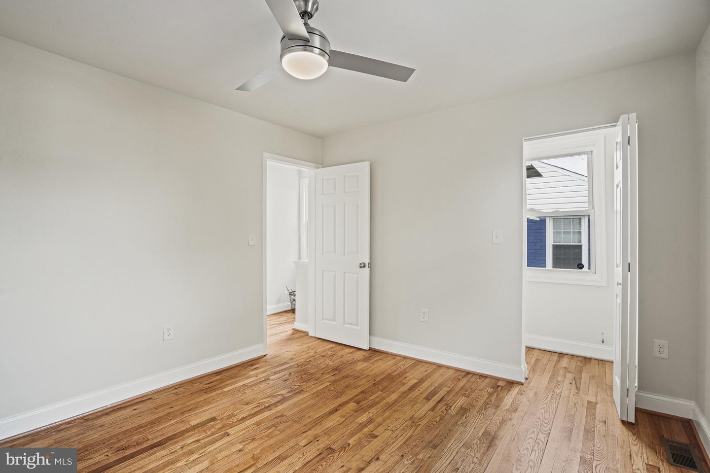 5449 B ST SE, WASHINGTON, District Of Columbia 20019, 2 Bedrooms Bedrooms, ,2 BathroomsBathrooms,Residential,For sale,5449 B ST SE,DCDC2203332 MLS # DCDC2203332