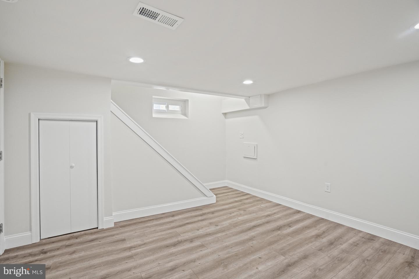 5449 B ST SE, WASHINGTON, District Of Columbia 20019, 2 Bedrooms Bedrooms, ,2 BathroomsBathrooms,Residential,For sale,5449 B ST SE,DCDC2203332 MLS # DCDC2203332