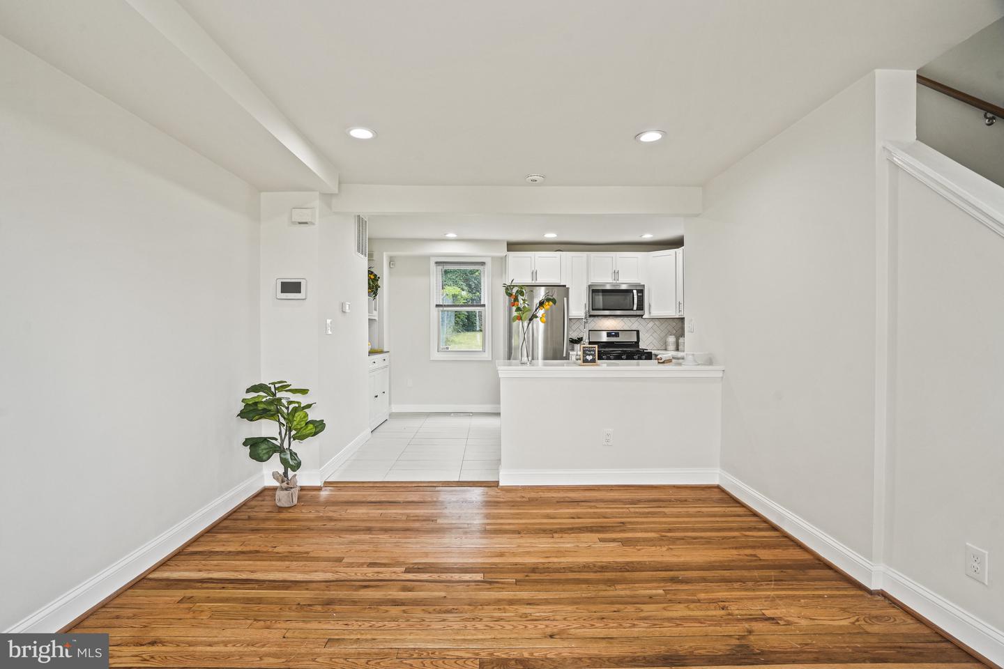 5449 B ST SE, WASHINGTON, District Of Columbia 20019, 2 Bedrooms Bedrooms, ,2 BathroomsBathrooms,Residential,For sale,5449 B ST SE,DCDC2203332 MLS # DCDC2203332