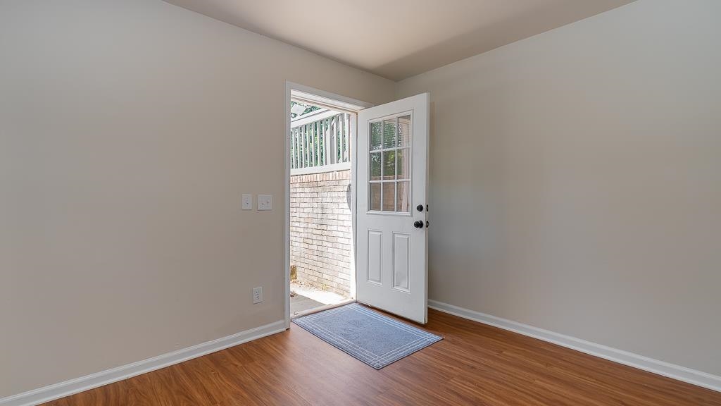 405 N RIVER RD, BRIDGEWATER, Virginia 22812, 5 Bedrooms Bedrooms, ,3 BathroomsBathrooms,Residential,405 N RIVER RD,666888 MLS # 666888