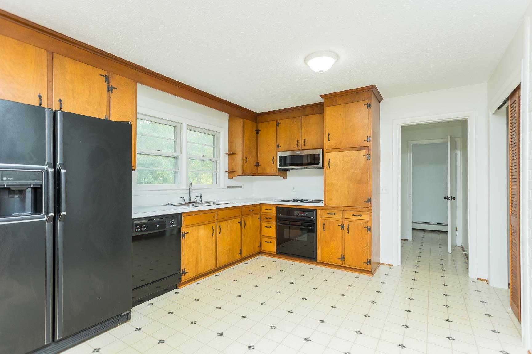 871 KENT RD, WAYNESBORO, Virginia 22980, 4 Bedrooms Bedrooms, ,2 BathroomsBathrooms,Residential,871 KENT RD,666891 MLS # 666891