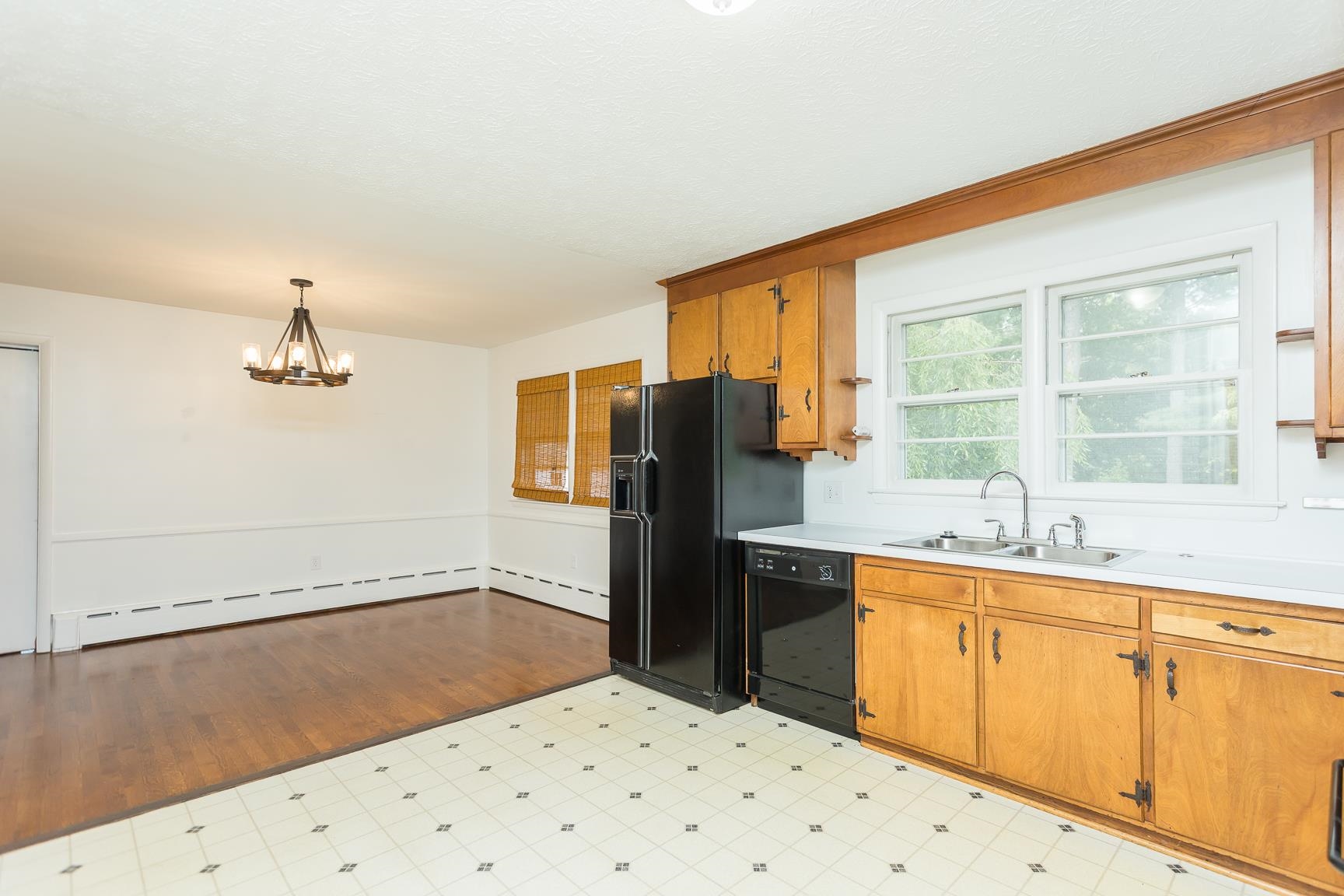 871 KENT RD, WAYNESBORO, Virginia 22980, 4 Bedrooms Bedrooms, ,2 BathroomsBathrooms,Residential,871 KENT RD,666891 MLS # 666891