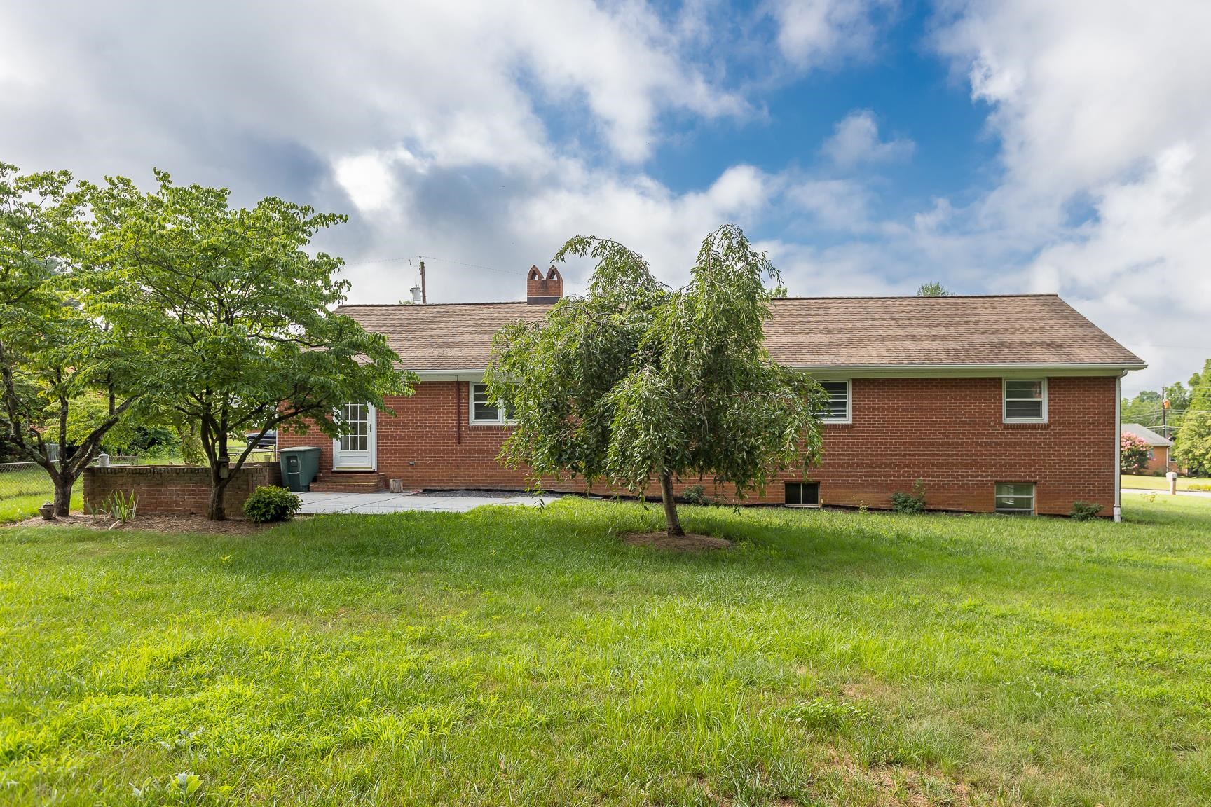 871 KENT RD, WAYNESBORO, Virginia 22980, 4 Bedrooms Bedrooms, ,2 BathroomsBathrooms,Residential,871 KENT RD,666891 MLS # 666891