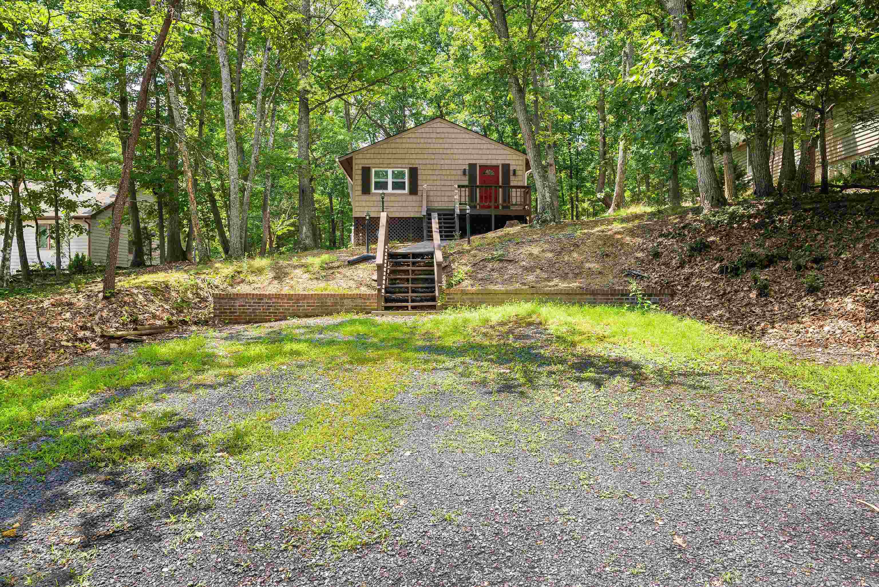 409 CUB LN, MCGAHEYSVILLE, Virginia 22840, 3 Bedrooms Bedrooms, ,2 BathroomsBathrooms,Residential,409 CUB LN,666892 MLS # 666892
