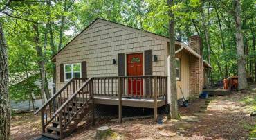 409 CUB LN, MCGAHEYSVILLE, Virginia 22840, 3 Bedrooms Bedrooms, ,2 BathroomsBathrooms,Residential,409 CUB LN,666892 MLS # 666892