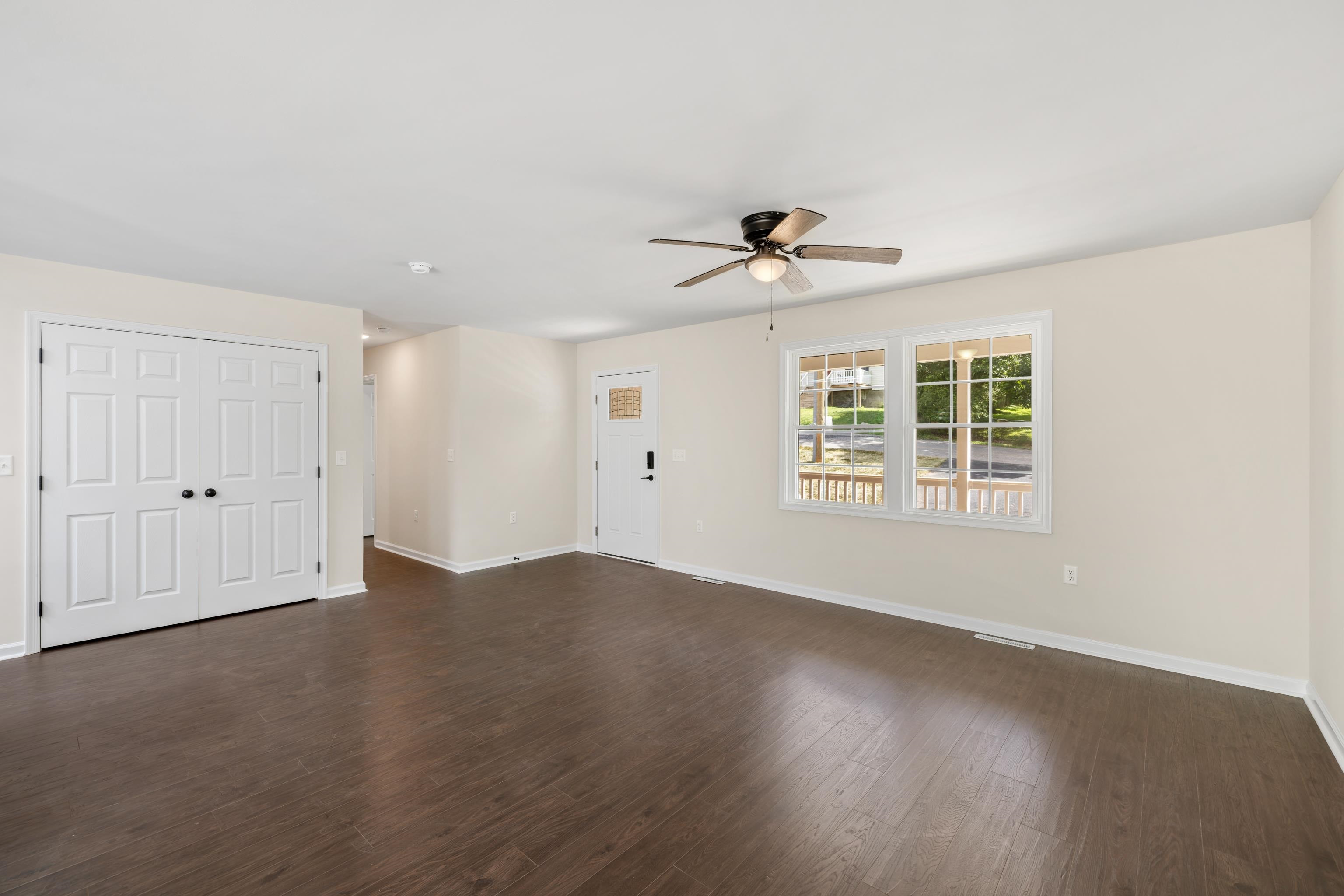 10 MCARTHUR ST, STAUNTON, Virginia 24401, 3 Bedrooms Bedrooms, ,2 BathroomsBathrooms,Residential,10 MCARTHUR ST,666896 MLS # 666896
