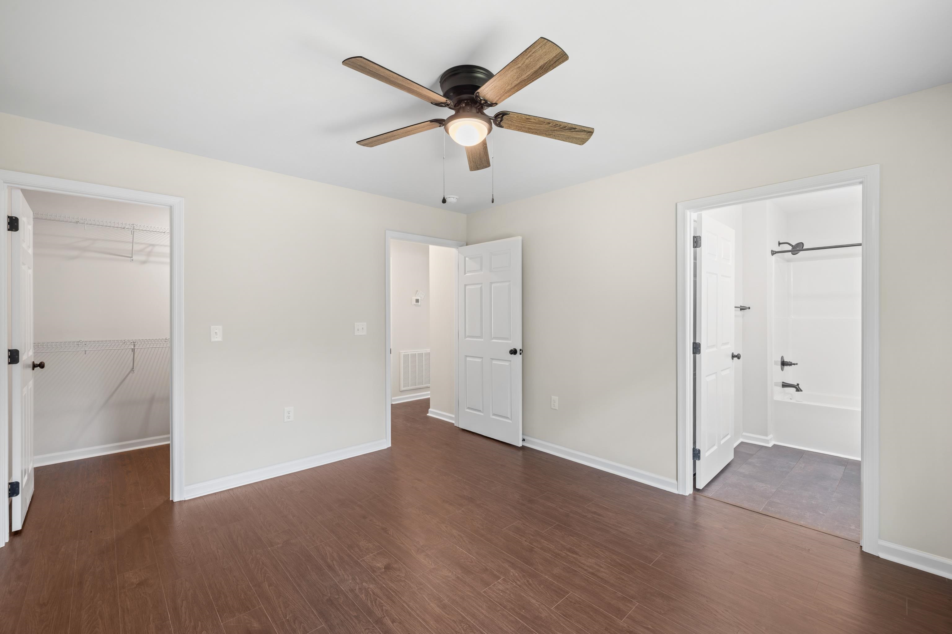 10 MCARTHUR ST, STAUNTON, Virginia 24401, 3 Bedrooms Bedrooms, ,2 BathroomsBathrooms,Residential,10 MCARTHUR ST,666896 MLS # 666896