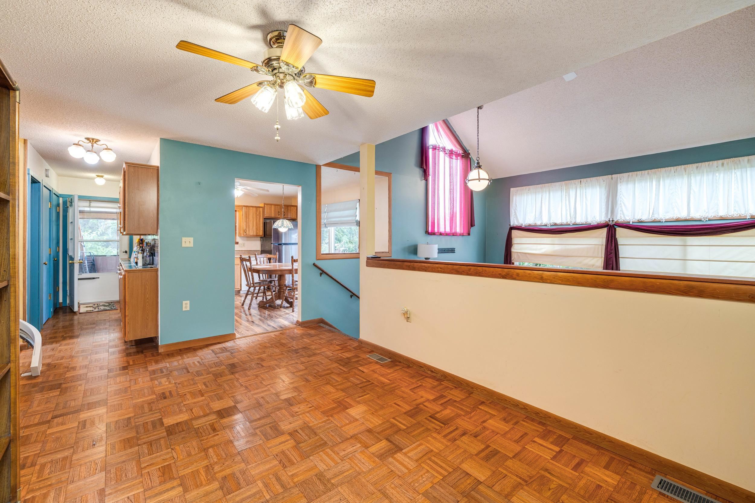 120 BIG OAK DR, LURAY, Virginia 22835, 4 Bedrooms Bedrooms, ,2 BathroomsBathrooms,Residential,120 BIG OAK DR,666901 MLS # 666901