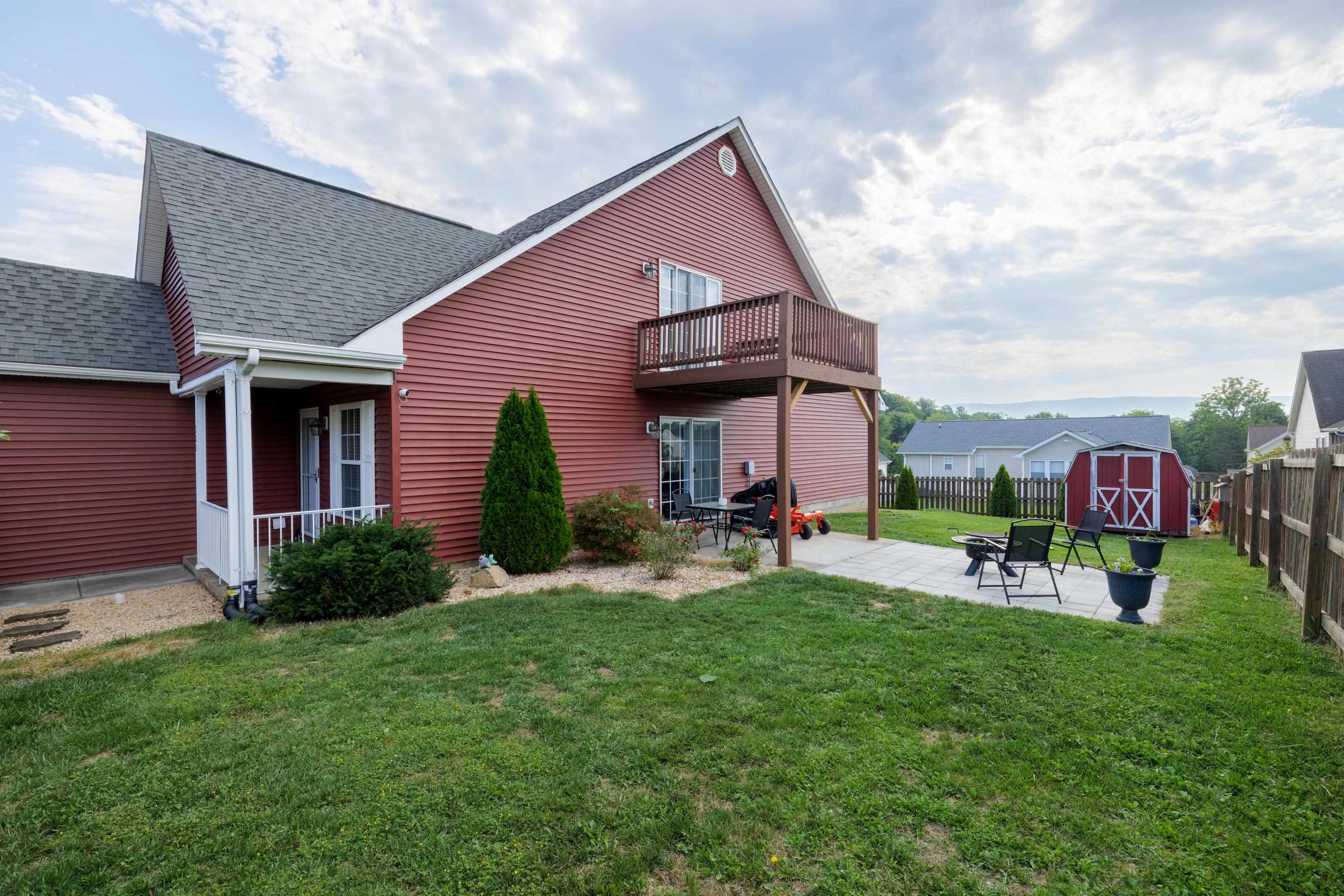 200 KINGSPORT RD, WAYNESBORO, Virginia 22980, 3 Bedrooms Bedrooms, ,2 BathroomsBathrooms,Residential,200 KINGSPORT RD,666907 MLS # 666907