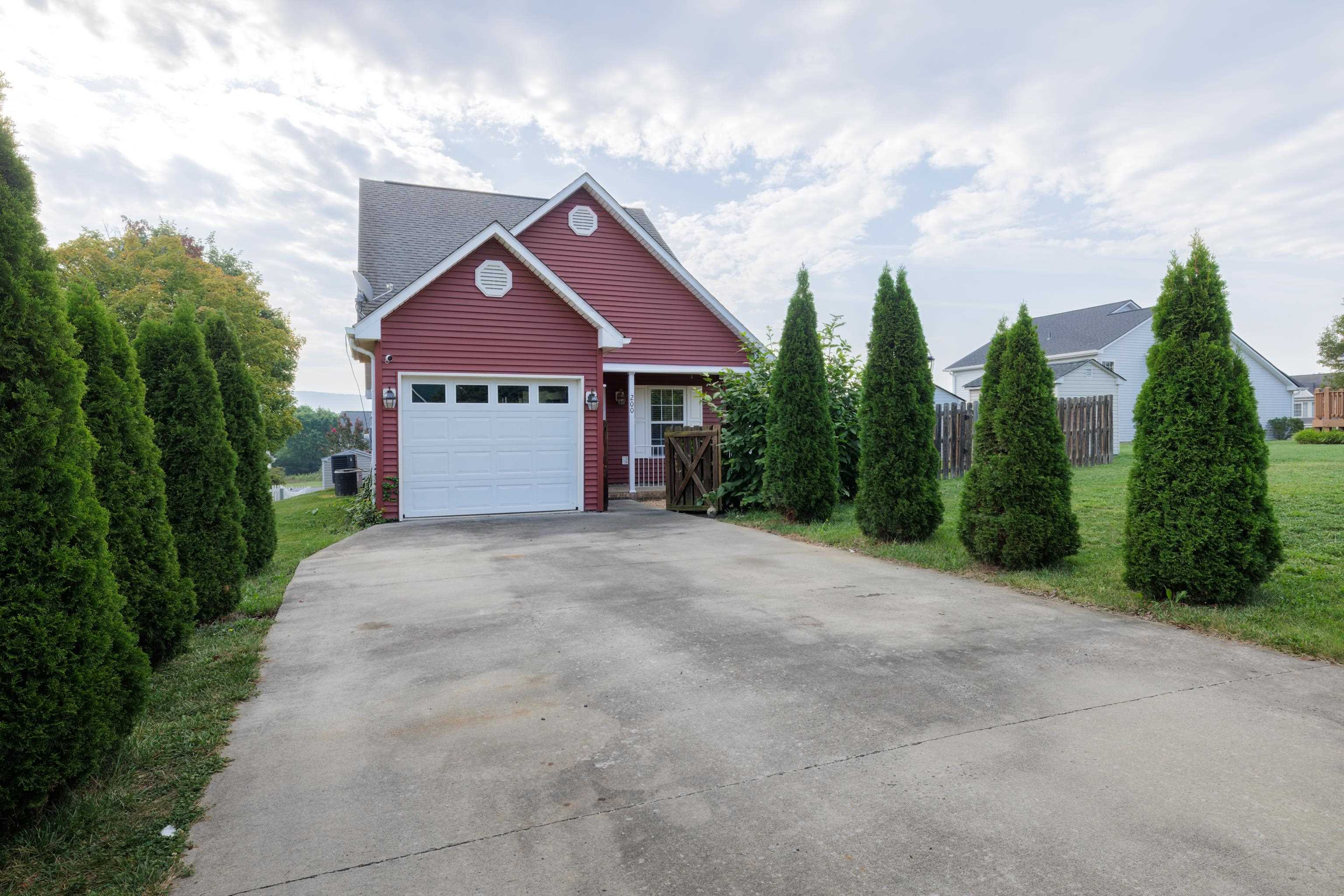 200 KINGSPORT RD, WAYNESBORO, Virginia 22980, 3 Bedrooms Bedrooms, ,2 BathroomsBathrooms,Residential,200 KINGSPORT RD,666907 MLS # 666907