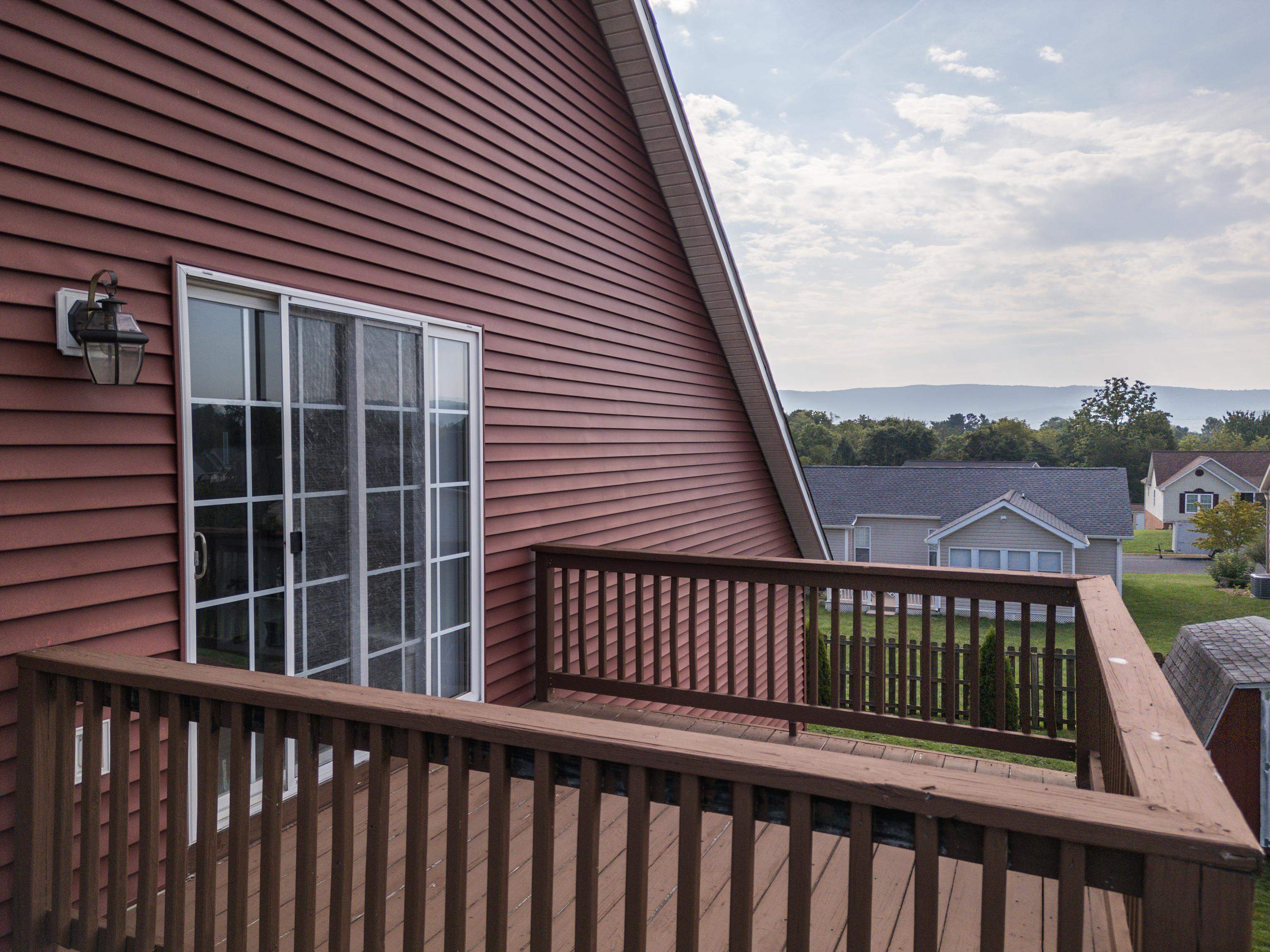 200 KINGSPORT RD, WAYNESBORO, Virginia 22980, 3 Bedrooms Bedrooms, ,2 BathroomsBathrooms,Residential,200 KINGSPORT RD,666907 MLS # 666907