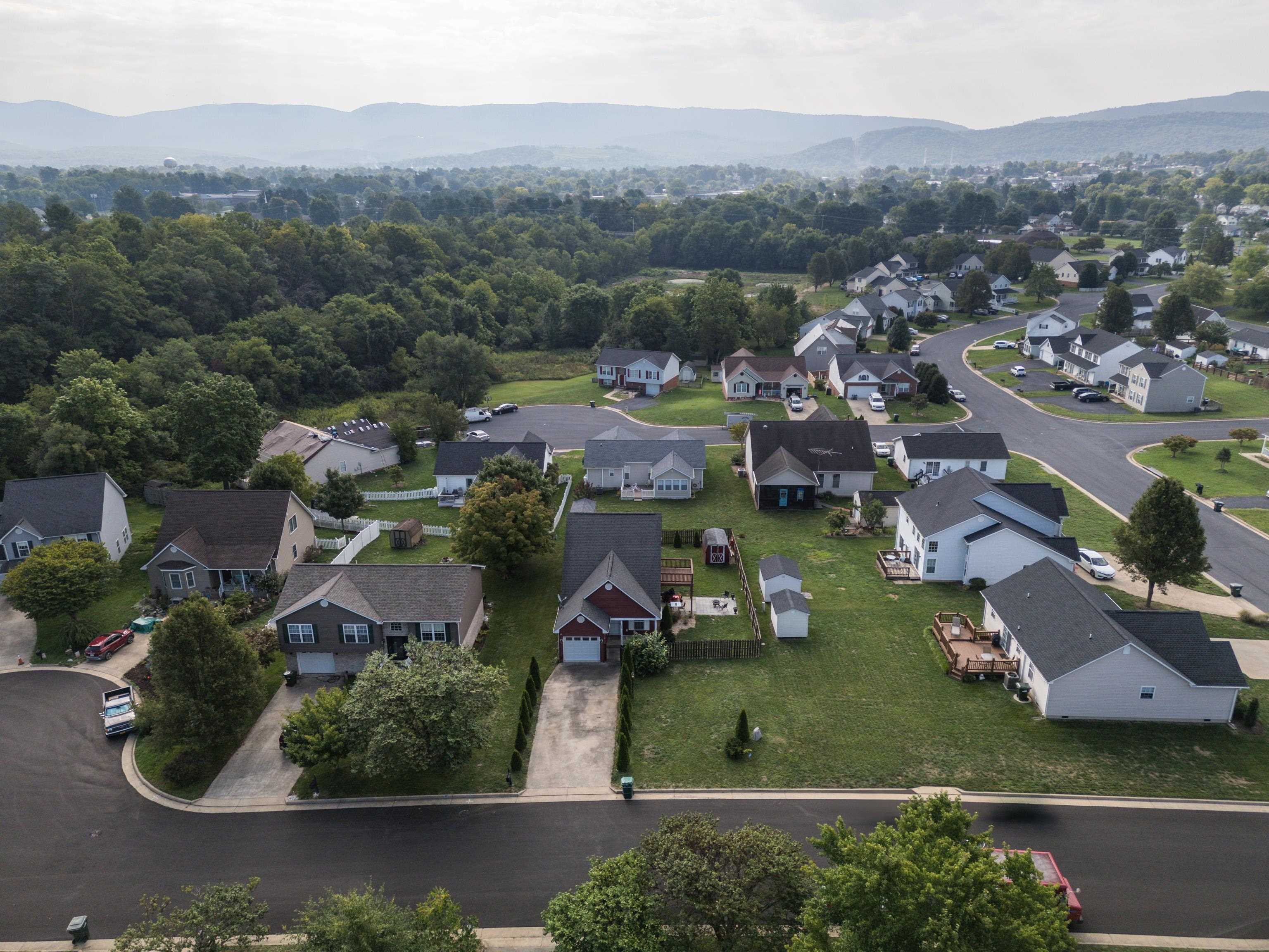 200 KINGSPORT RD, WAYNESBORO, Virginia 22980, 3 Bedrooms Bedrooms, ,2 BathroomsBathrooms,Residential,200 KINGSPORT RD,666907 MLS # 666907