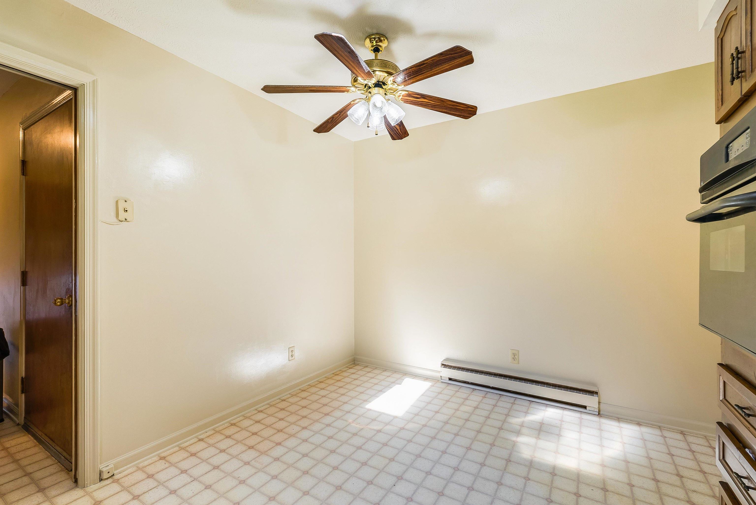 9936 PLEASANT VIEW DR, NEW MARKET, Virginia 22844, 4 Bedrooms Bedrooms, ,3 BathroomsBathrooms,Residential,9936 PLEASANT VIEW DR,666908 MLS # 666908