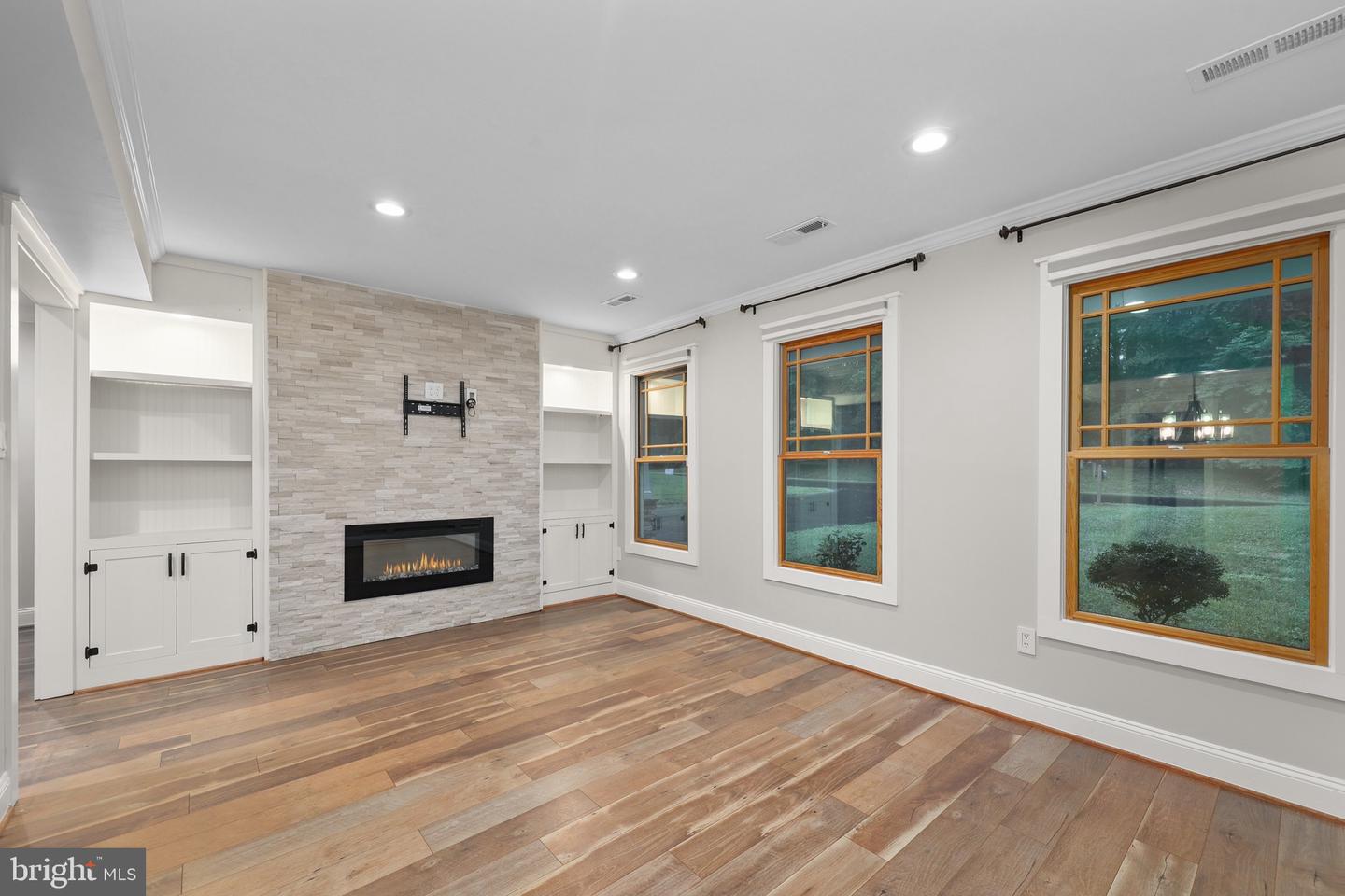 11953 FALLING CREEK DR, MANASSAS, Virginia 20112, 4 Bedrooms Bedrooms, ,2 BathroomsBathrooms,Residential,For sale,11953 FALLING CREEK DR,VAPW2096986 MLS # VAPW2096986