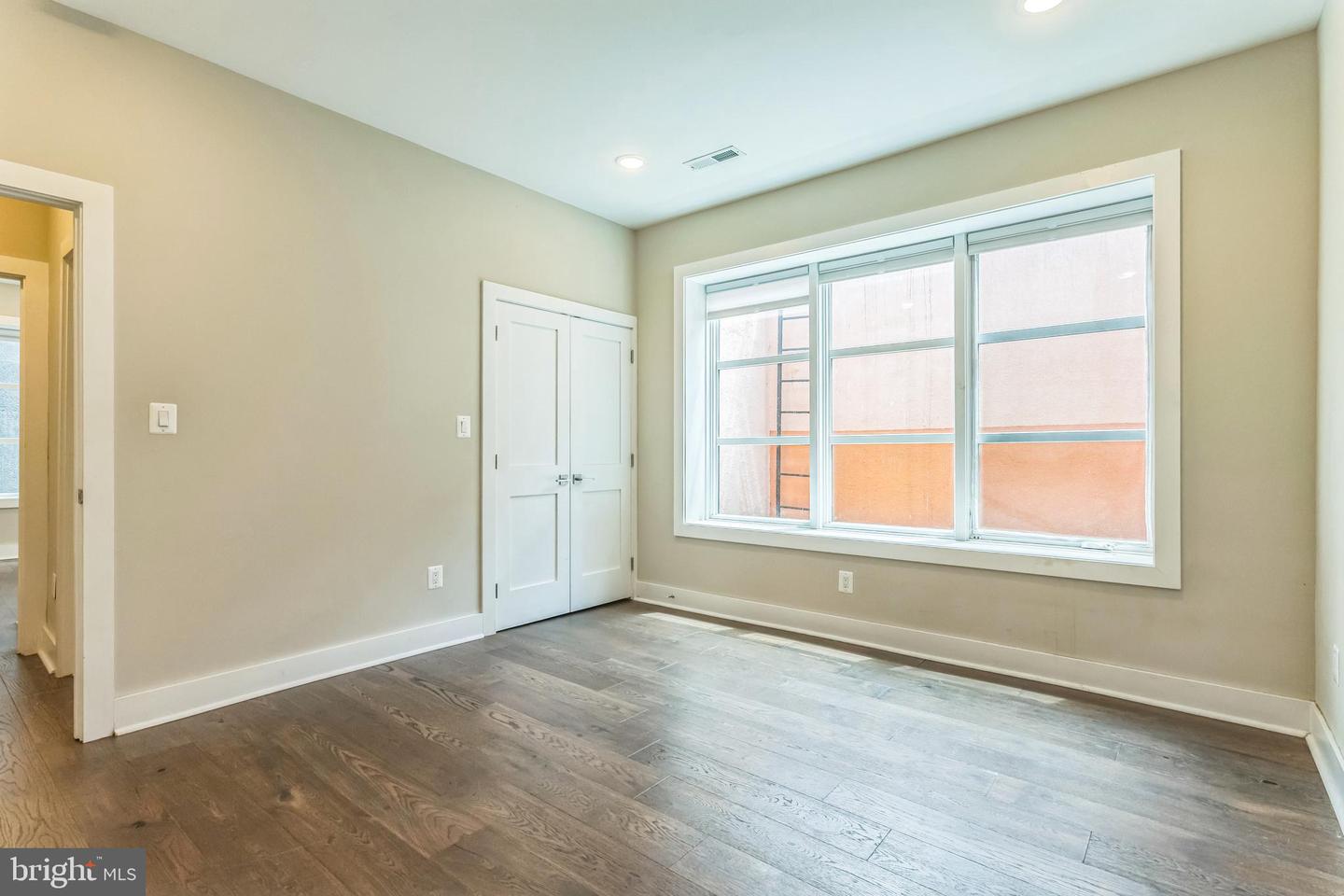 2200 3RD ST NE #1, WASHINGTON, District Of Columbia 20001, 3 Bedrooms Bedrooms, ,2 BathroomsBathrooms,Residential,For sale,2200 3RD ST NE #1,DCDC2206748 MLS # DCDC2206748