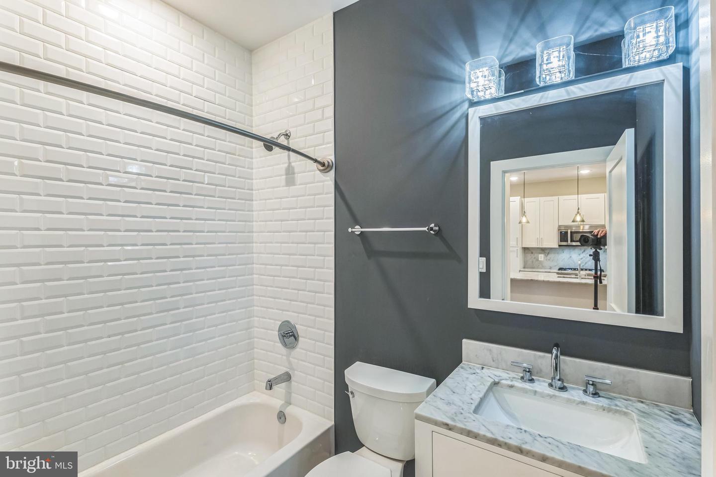 2200 3RD ST NE #1, WASHINGTON, District Of Columbia 20001, 3 Bedrooms Bedrooms, ,2 BathroomsBathrooms,Residential,For sale,2200 3RD ST NE #1,DCDC2206748 MLS # DCDC2206748