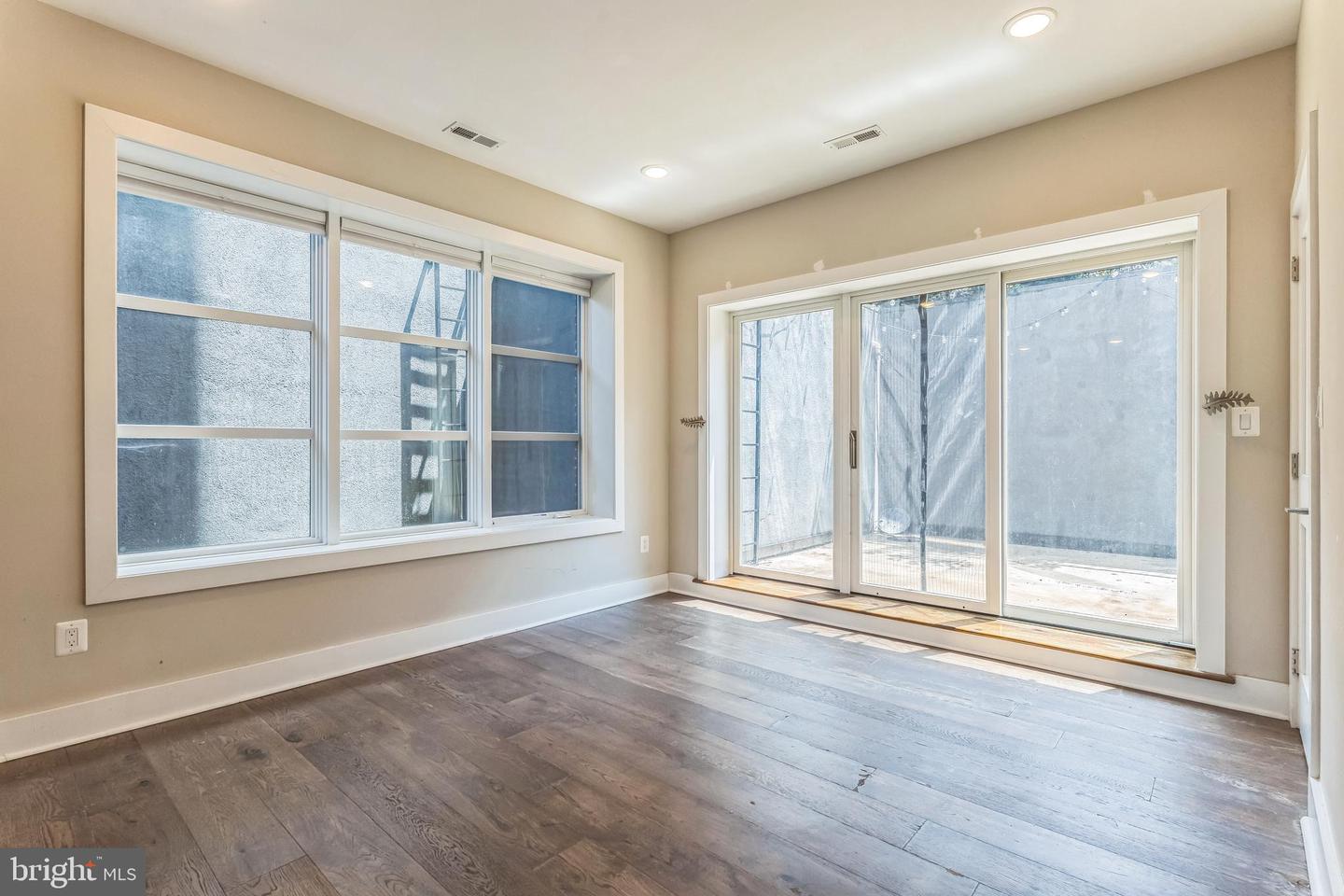 2200 3RD ST NE #1, WASHINGTON, District Of Columbia 20001, 3 Bedrooms Bedrooms, ,2 BathroomsBathrooms,Residential,For sale,2200 3RD ST NE #1,DCDC2206748 MLS # DCDC2206748