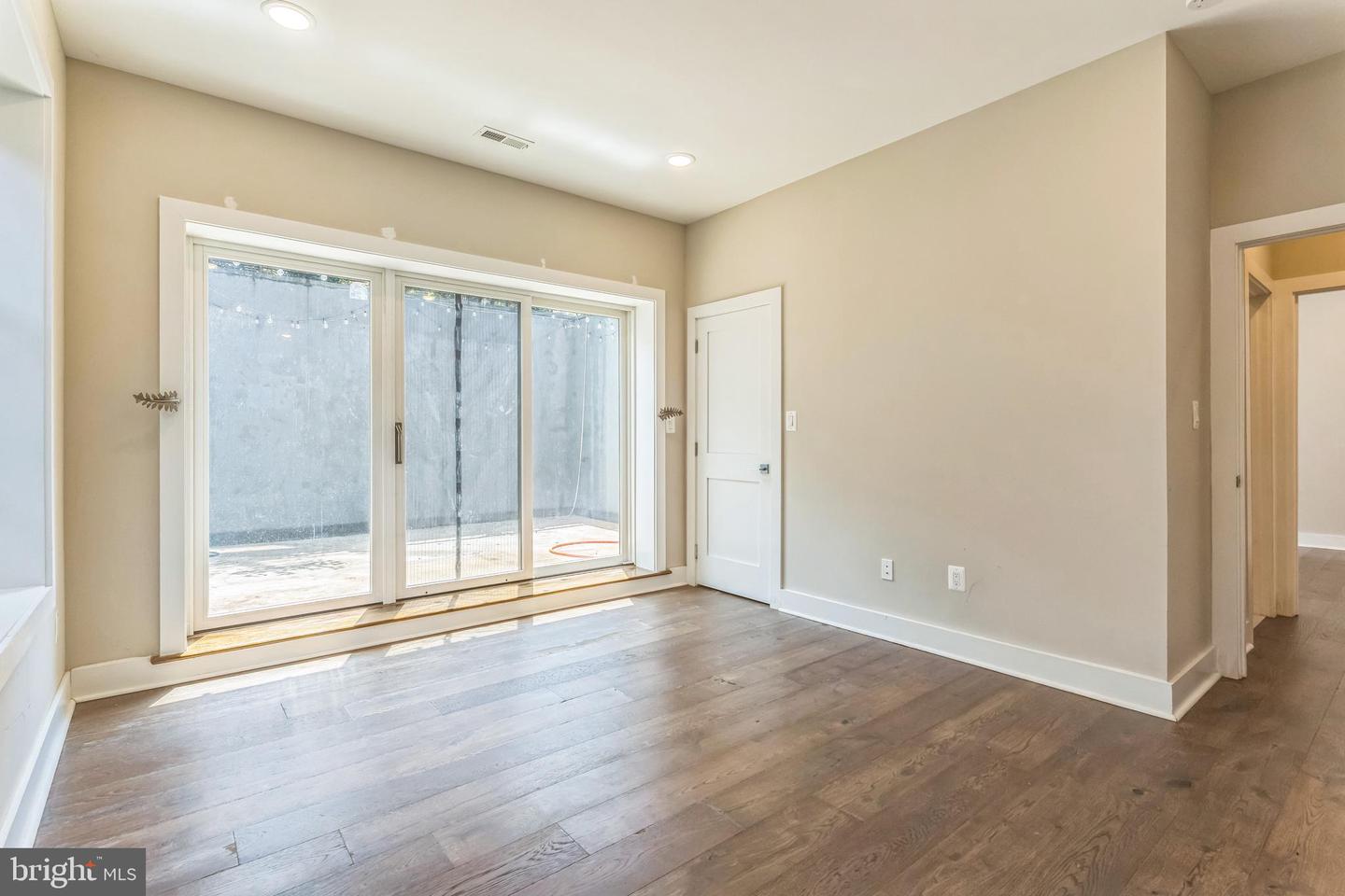 2200 3RD ST NE #1, WASHINGTON, District Of Columbia 20001, 3 Bedrooms Bedrooms, ,2 BathroomsBathrooms,Residential,For sale,2200 3RD ST NE #1,DCDC2206748 MLS # DCDC2206748