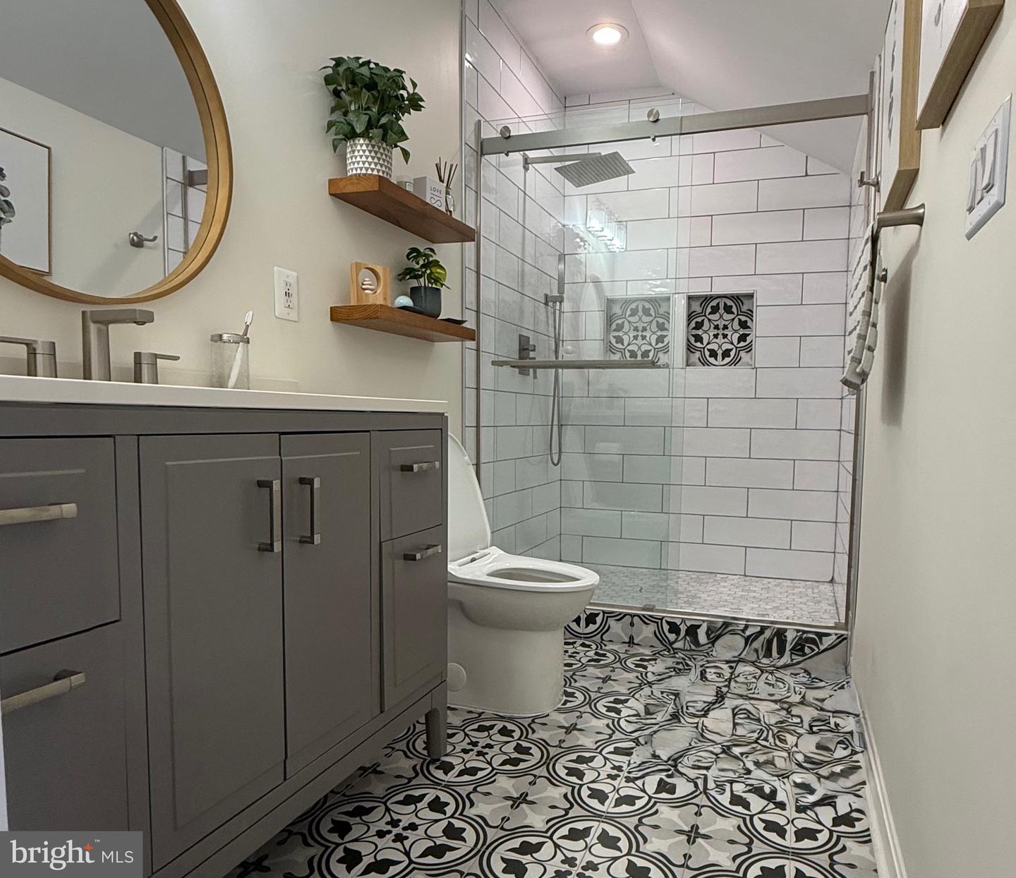 4308 WALSH WAY, WOODBRIDGE, Virginia 22193, 4 Bedrooms Bedrooms, ,4 BathroomsBathrooms,Residential,For sale,4308 WALSH WAY,VAPW2098076 MLS # VAPW2098076