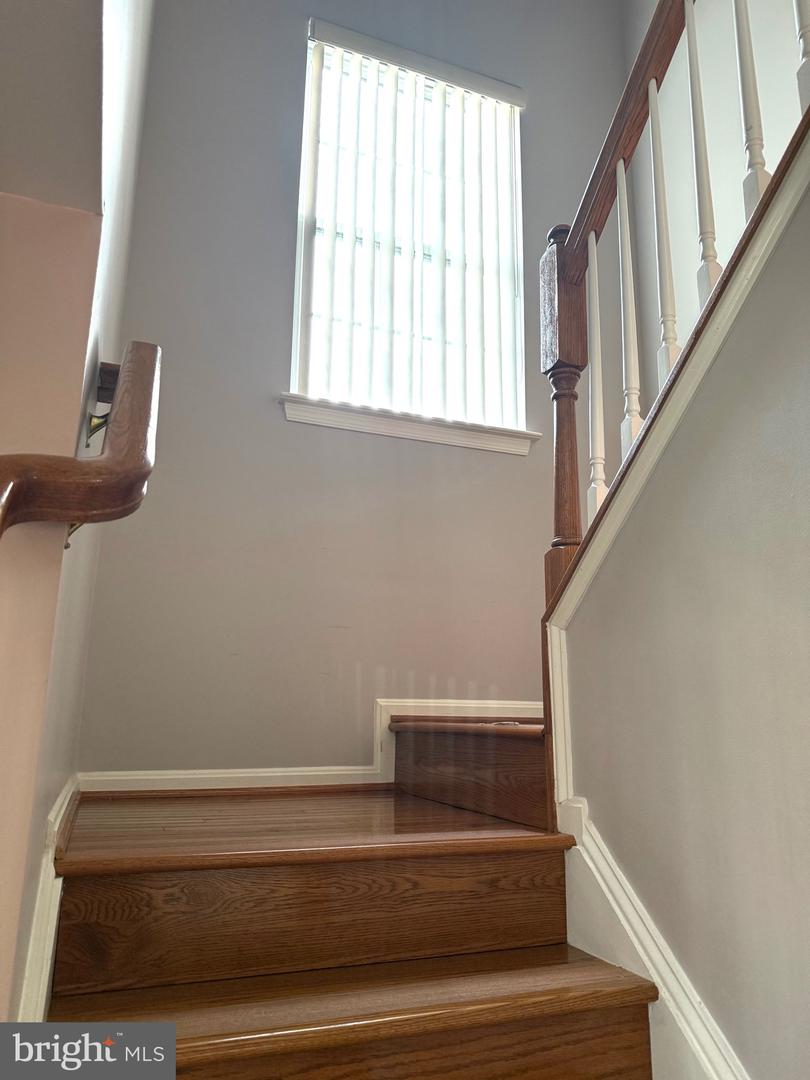 4308 WALSH WAY, WOODBRIDGE, Virginia 22193, 4 Bedrooms Bedrooms, ,4 BathroomsBathrooms,Residential,For sale,4308 WALSH WAY,VAPW2098076 MLS # VAPW2098076
