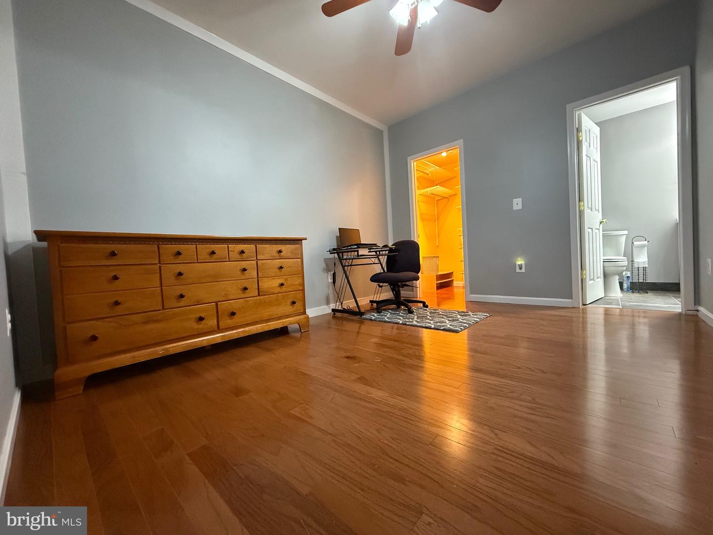 4308 WALSH WAY, WOODBRIDGE, Virginia 22193, 4 Bedrooms Bedrooms, ,4 BathroomsBathrooms,Residential,For sale,4308 WALSH WAY,VAPW2098076 MLS # VAPW2098076