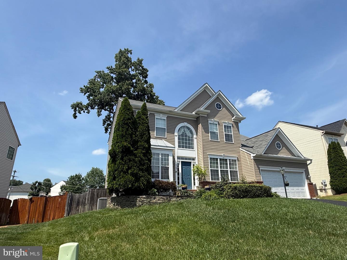 4308 WALSH WAY, WOODBRIDGE, Virginia 22193, 4 Bedrooms Bedrooms, ,4 BathroomsBathrooms,Residential,For sale,4308 WALSH WAY,VAPW2098076 MLS # VAPW2098076