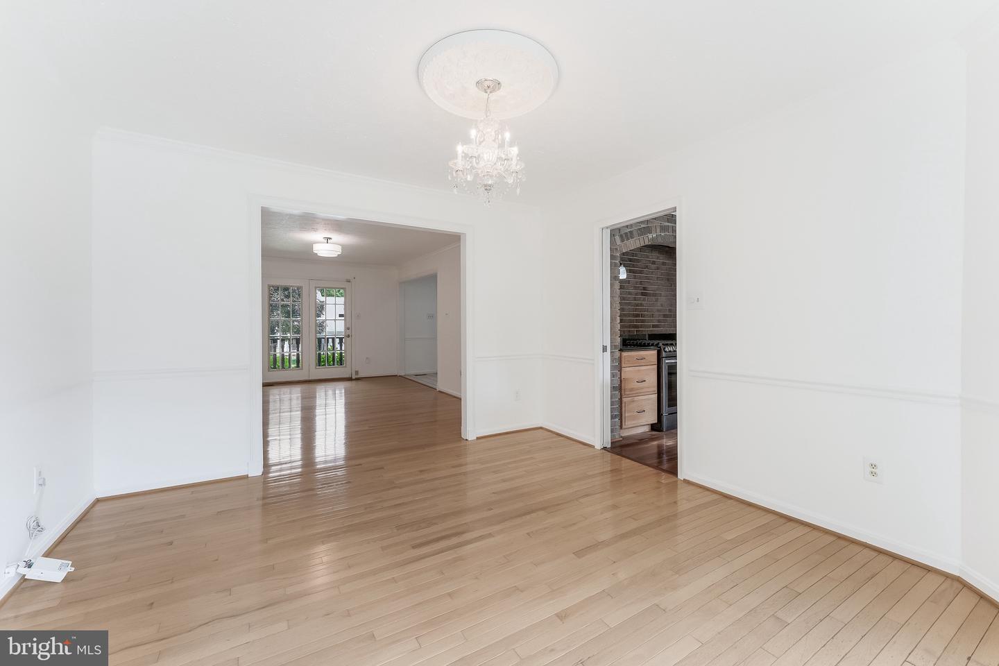 11681 GILMAN LN, HERNDON, Virginia 20170, 4 Bedrooms Bedrooms, ,4 BathroomsBathrooms,Residential,For sale,11681 GILMAN LN,VAFX2252292 MLS # VAFX2252292