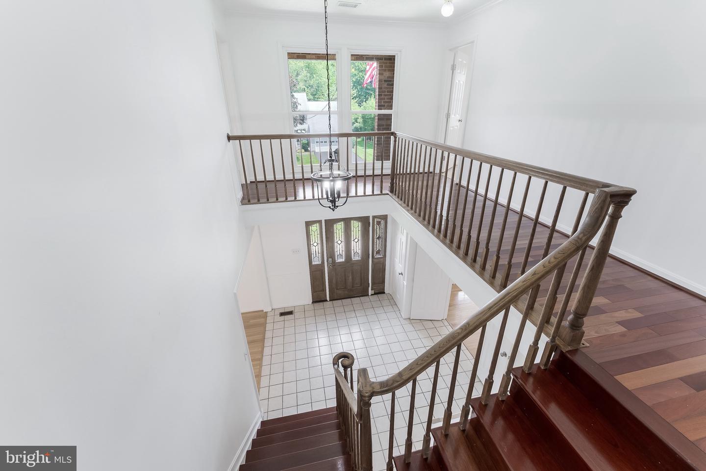11681 GILMAN LN, HERNDON, Virginia 20170, 4 Bedrooms Bedrooms, ,4 BathroomsBathrooms,Residential,For sale,11681 GILMAN LN,VAFX2252292 MLS # VAFX2252292