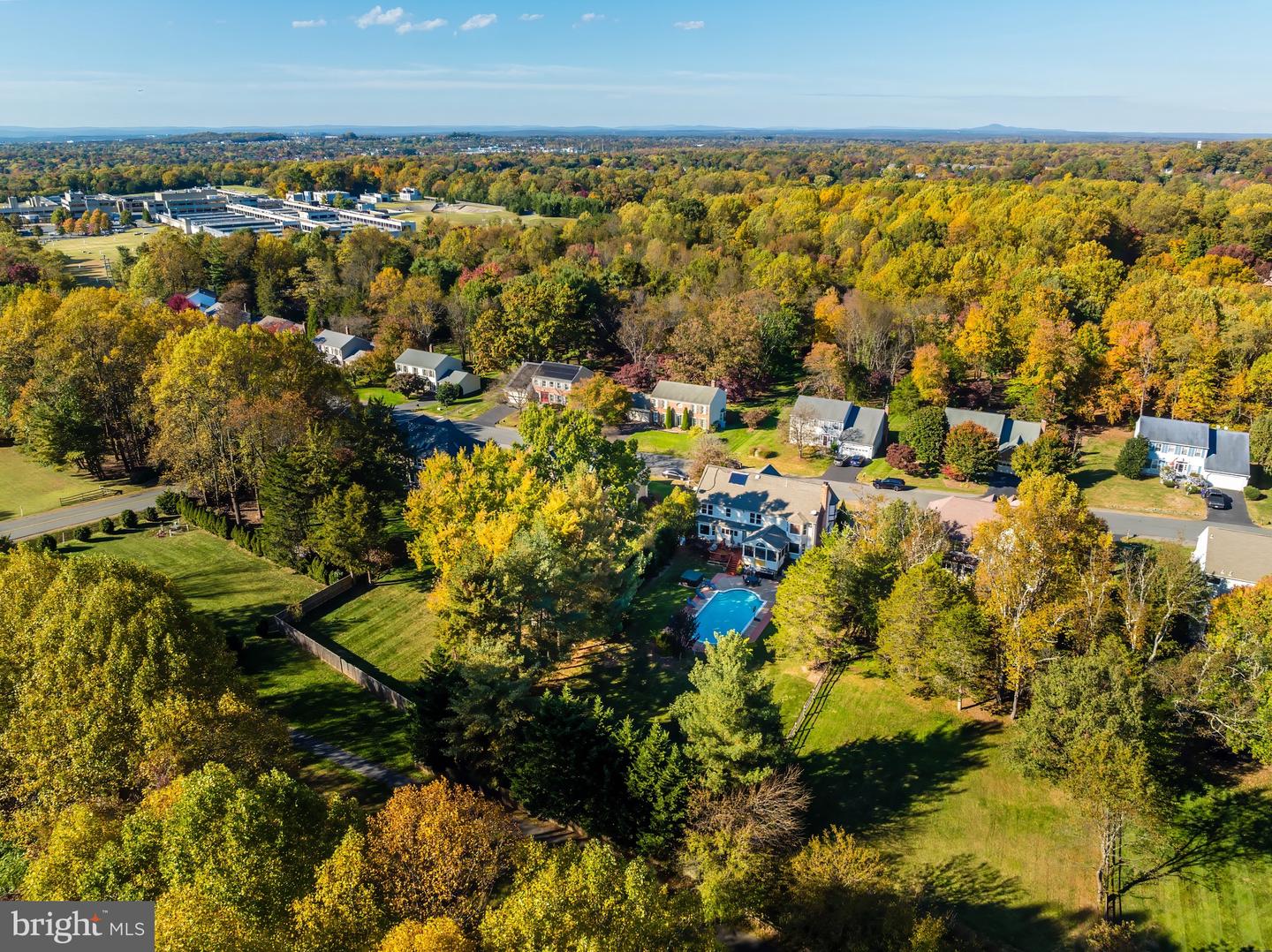 11681 GILMAN LN, HERNDON, Virginia 20170, 4 Bedrooms Bedrooms, ,4 BathroomsBathrooms,Residential,For sale,11681 GILMAN LN,VAFX2252292 MLS # VAFX2252292
