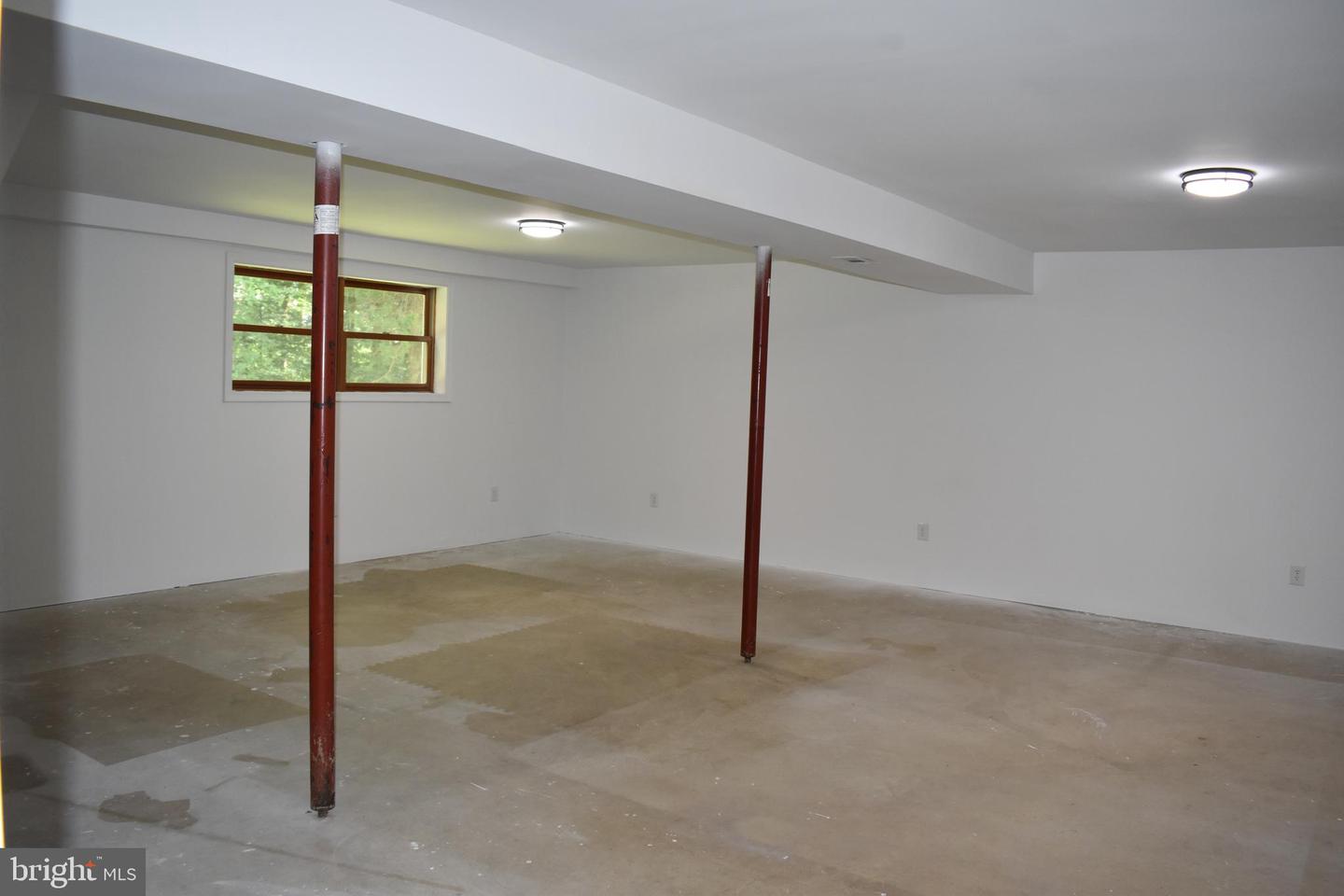 5036 TARA DR, FREDERICKSBURG, Virginia 22407, 3 Bedrooms Bedrooms, 6 Rooms Rooms,2 BathroomsBathrooms,Residential,For sale,5036 TARA DR,VASP2034280 MLS # VASP2034280