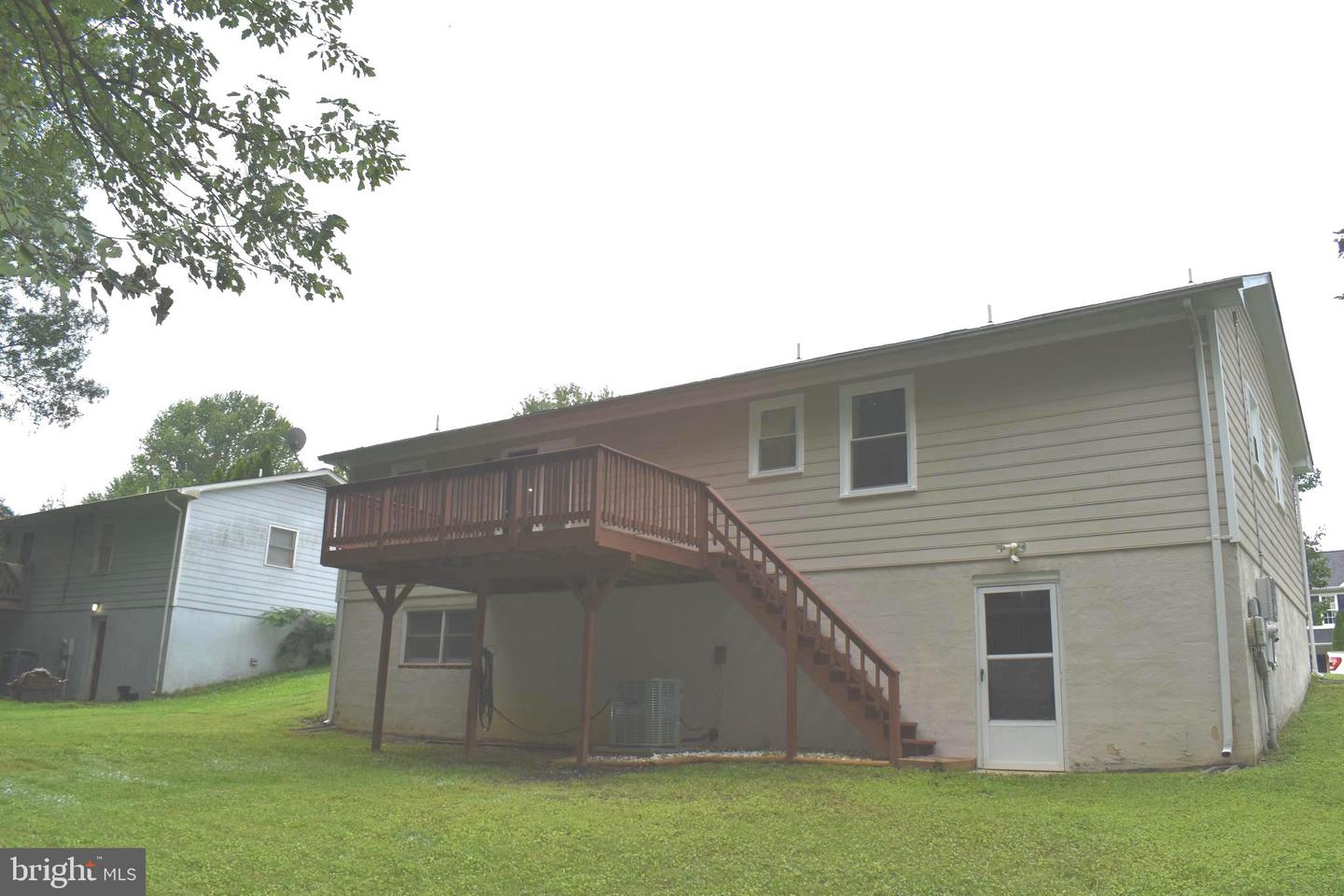 5036 TARA DR, FREDERICKSBURG, Virginia 22407, 3 Bedrooms Bedrooms, 6 Rooms Rooms,2 BathroomsBathrooms,Residential,For sale,5036 TARA DR,VASP2034280 MLS # VASP2034280