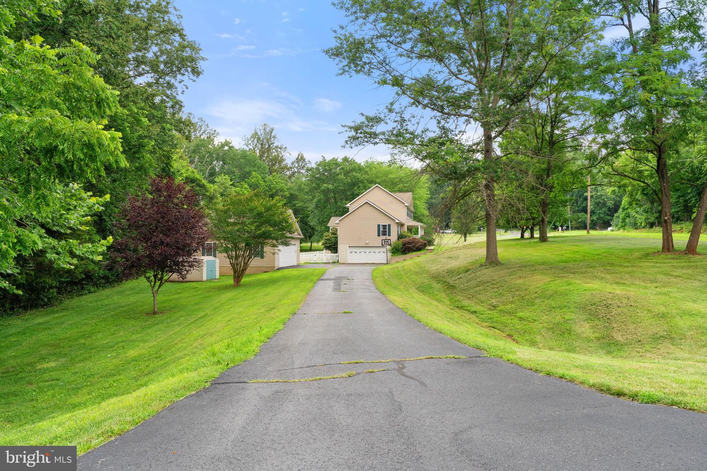 13442 MONTAVISTA LN, CULPEPER, Virginia 22701, 4 Bedrooms Bedrooms, ,3 BathroomsBathrooms,Residential,For sale,13442 MONTAVISTA LN,VACU2010908 MLS # VACU2010908