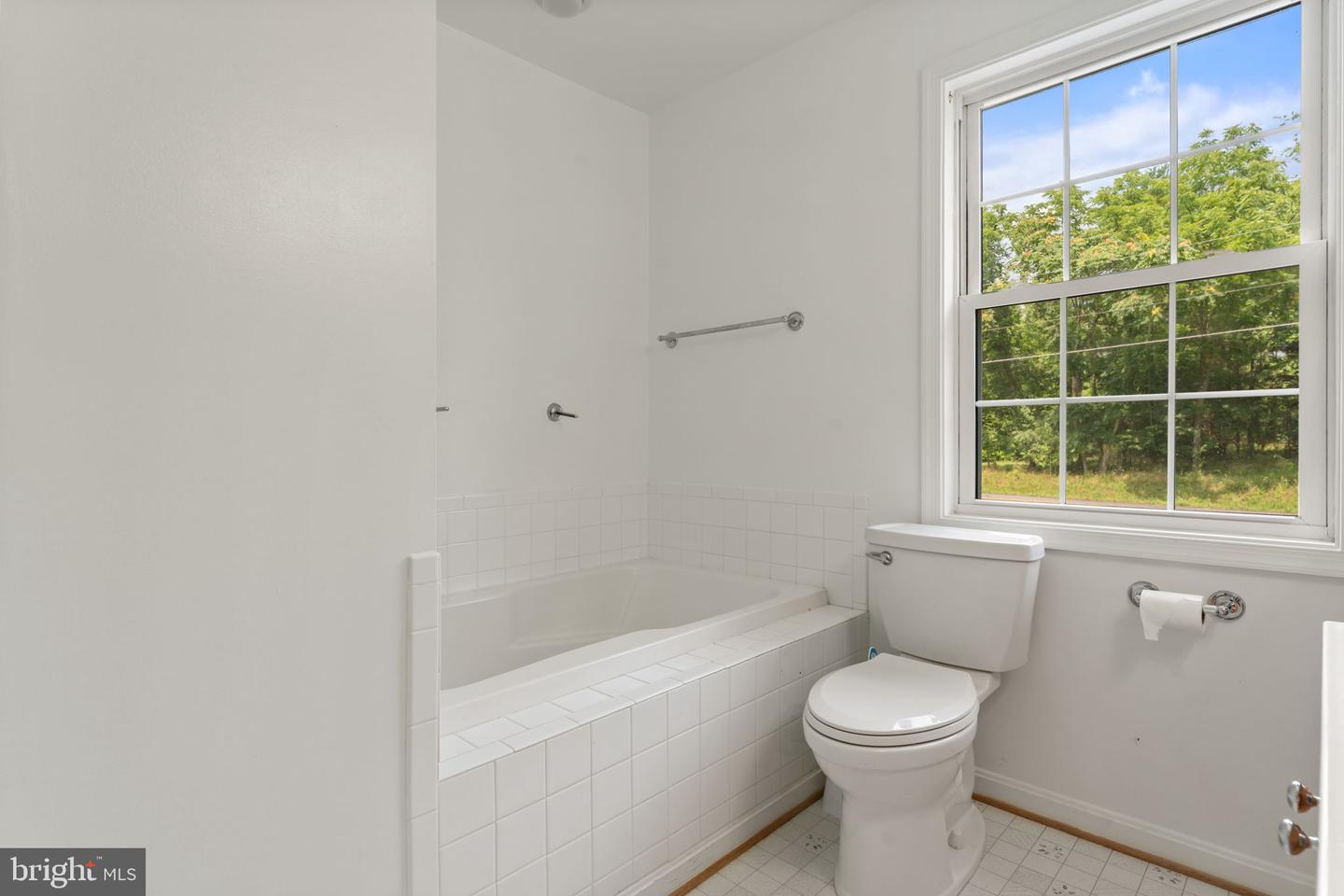 13442 MONTAVISTA LN, CULPEPER, Virginia 22701, 4 Bedrooms Bedrooms, ,3 BathroomsBathrooms,Residential,For sale,13442 MONTAVISTA LN,VACU2010908 MLS # VACU2010908
