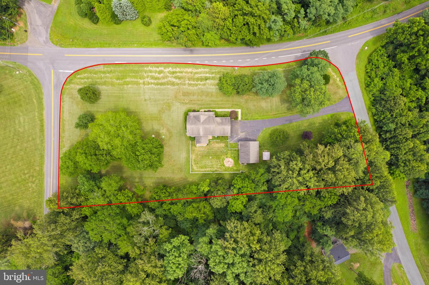 13442 MONTAVISTA LN, CULPEPER, Virginia 22701, 4 Bedrooms Bedrooms, ,3 BathroomsBathrooms,Residential,For sale,13442 MONTAVISTA LN,VACU2010908 MLS # VACU2010908