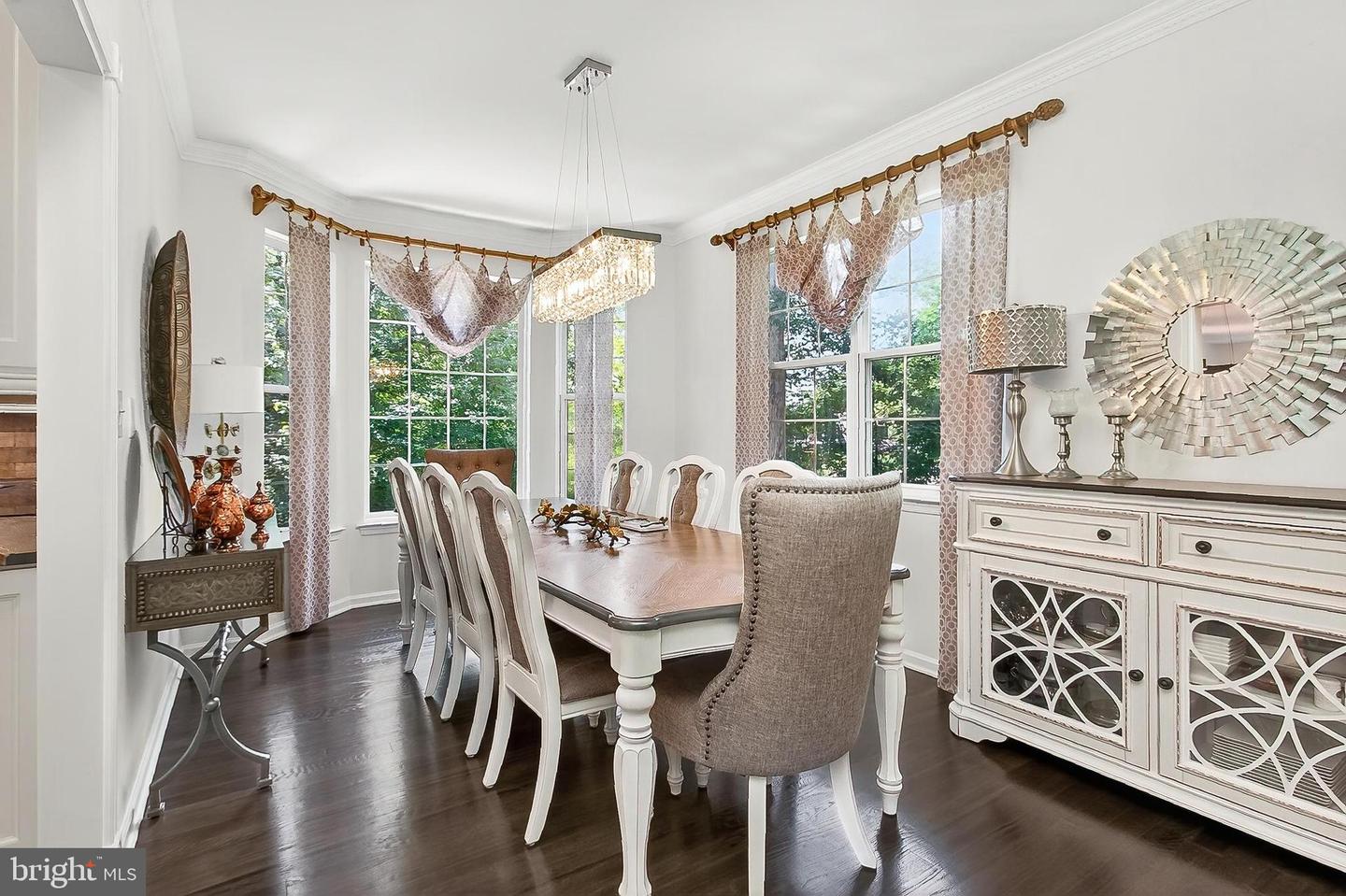 45400 PERSIMMON LN, STERLING, Virginia 20165, 4 Bedrooms Bedrooms, ,3 BathroomsBathrooms,Residential,For sale,45400 PERSIMMON LN,VALO2100800 MLS # VALO2100800