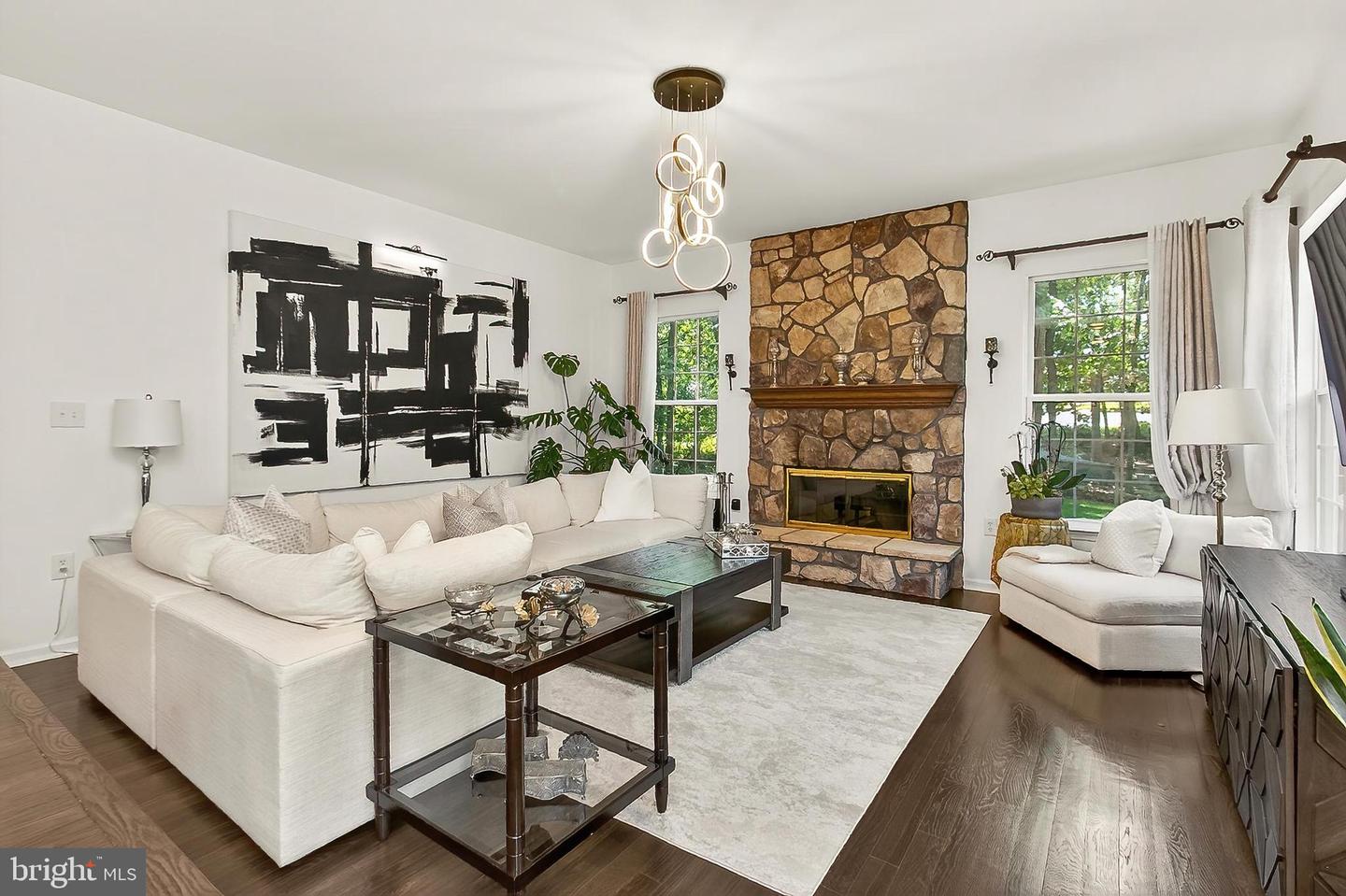45400 PERSIMMON LN, STERLING, Virginia 20165, 4 Bedrooms Bedrooms, ,3 BathroomsBathrooms,Residential,For sale,45400 PERSIMMON LN,VALO2100800 MLS # VALO2100800