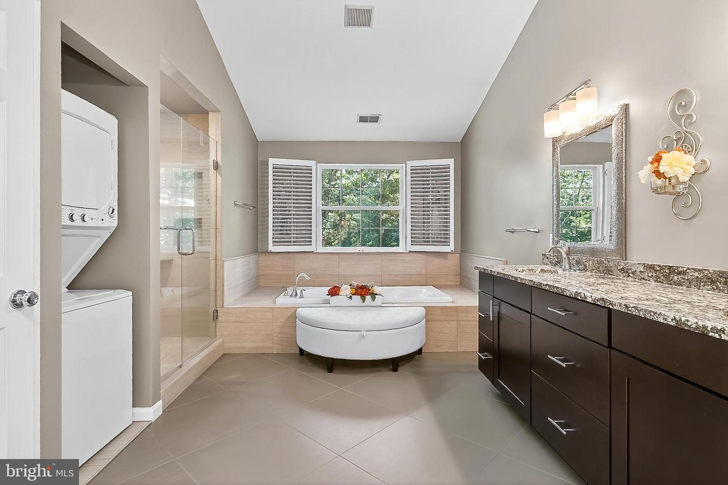 45400 PERSIMMON LN, STERLING, Virginia 20165, 4 Bedrooms Bedrooms, ,3 BathroomsBathrooms,Residential,For sale,45400 PERSIMMON LN,VALO2100800 MLS # VALO2100800