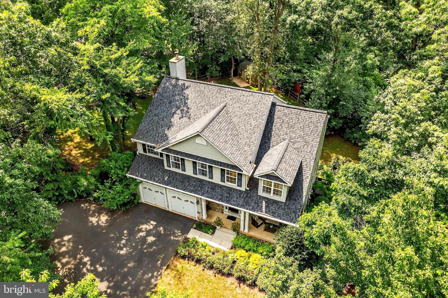 45400 PERSIMMON LN, STERLING, Virginia 20165, 4 Bedrooms Bedrooms, ,3 BathroomsBathrooms,Residential,For sale,45400 PERSIMMON LN,VALO2100800 MLS # VALO2100800
