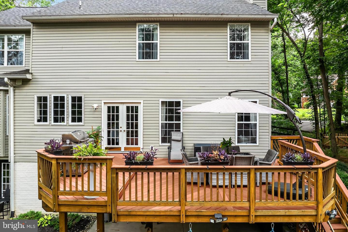 45400 PERSIMMON LN, STERLING, Virginia 20165, 4 Bedrooms Bedrooms, ,3 BathroomsBathrooms,Residential,For sale,45400 PERSIMMON LN,VALO2100800 MLS # VALO2100800