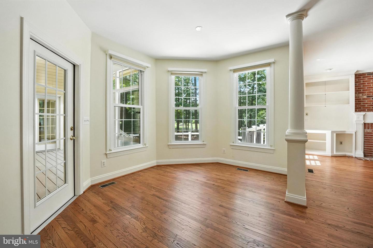11606 STONEWALL JACKSON DR, SPOTSYLVANIA, Virginia 22551, 4 Bedrooms Bedrooms, ,2 BathroomsBathrooms,Residential,For sale,11606 STONEWALL JACKSON DR,VASP2034316 MLS # VASP2034316