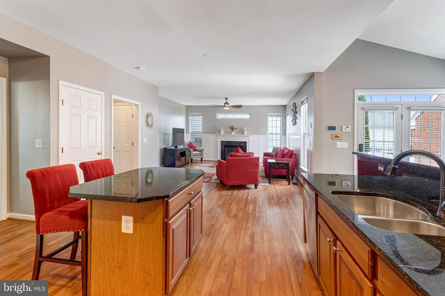 18009 DENSWORTH MEWS, GAINESVILLE, Virginia 20155, 4 Bedrooms Bedrooms, ,2 BathroomsBathrooms,Residential,For sale,18009 DENSWORTH MEWS,VAPW2098342 MLS # VAPW2098342