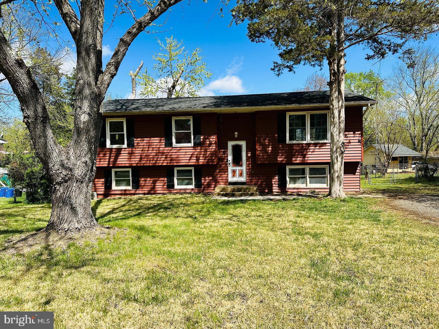 206 VIA DE ROSA DR, STAFFORD, Virginia 22556, 4 Bedrooms Bedrooms, ,3 BathroomsBathrooms,Residential,For sale,206 VIA DE ROSA DR,VAST2040418 MLS # VAST2040418