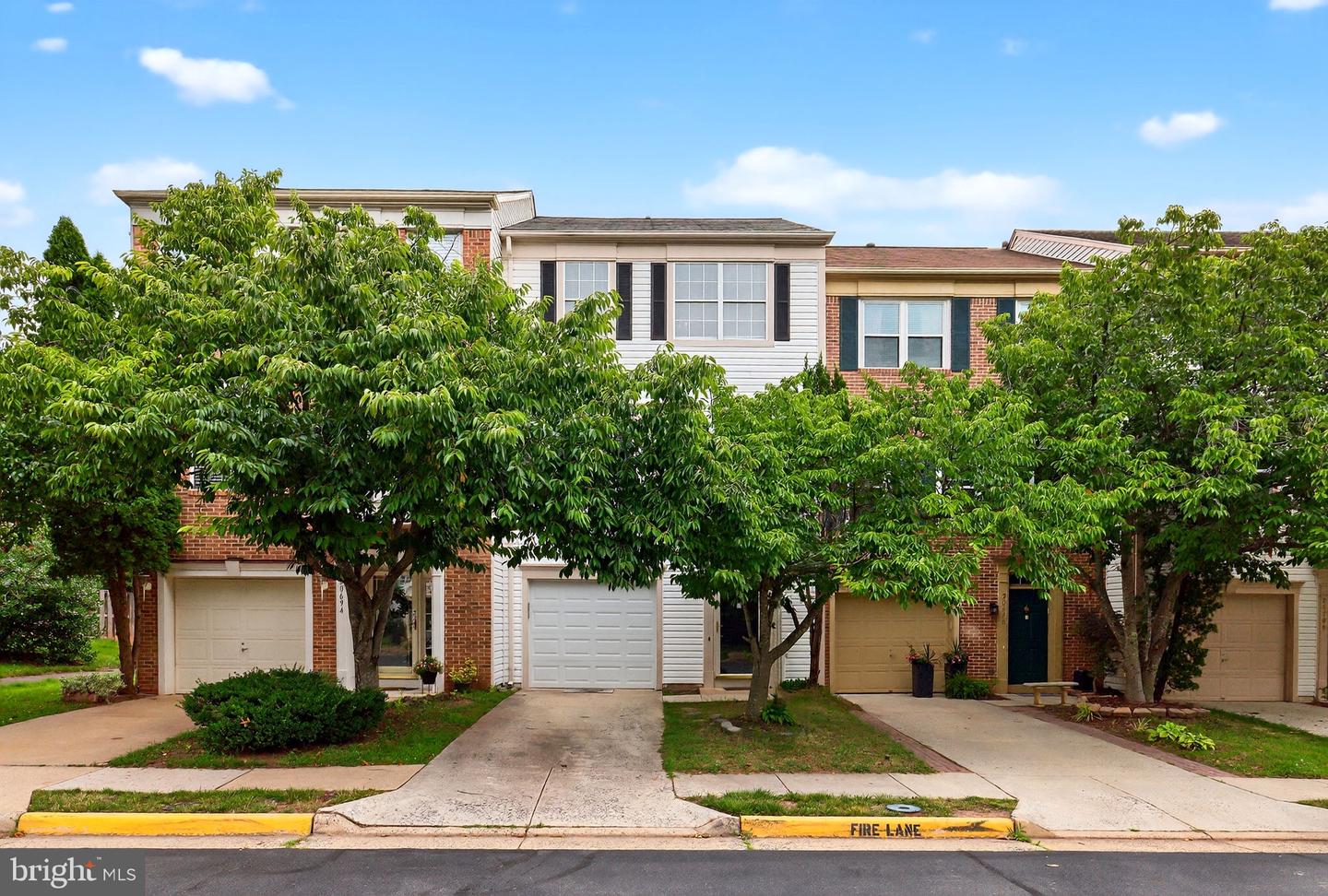 20696 SOUTHWIND TER, ASHBURN, Virginia 20147, 3 Bedrooms Bedrooms, ,2 BathroomsBathrooms,Residential,For sale,20696 SOUTHWIND TER,VALO2101068 MLS # VALO2101068