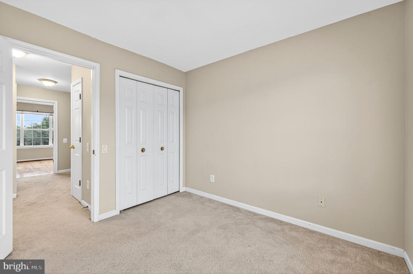 20696 SOUTHWIND TER, ASHBURN, Virginia 20147, 3 Bedrooms Bedrooms, ,2 BathroomsBathrooms,Residential,For sale,20696 SOUTHWIND TER,VALO2101068 MLS # VALO2101068